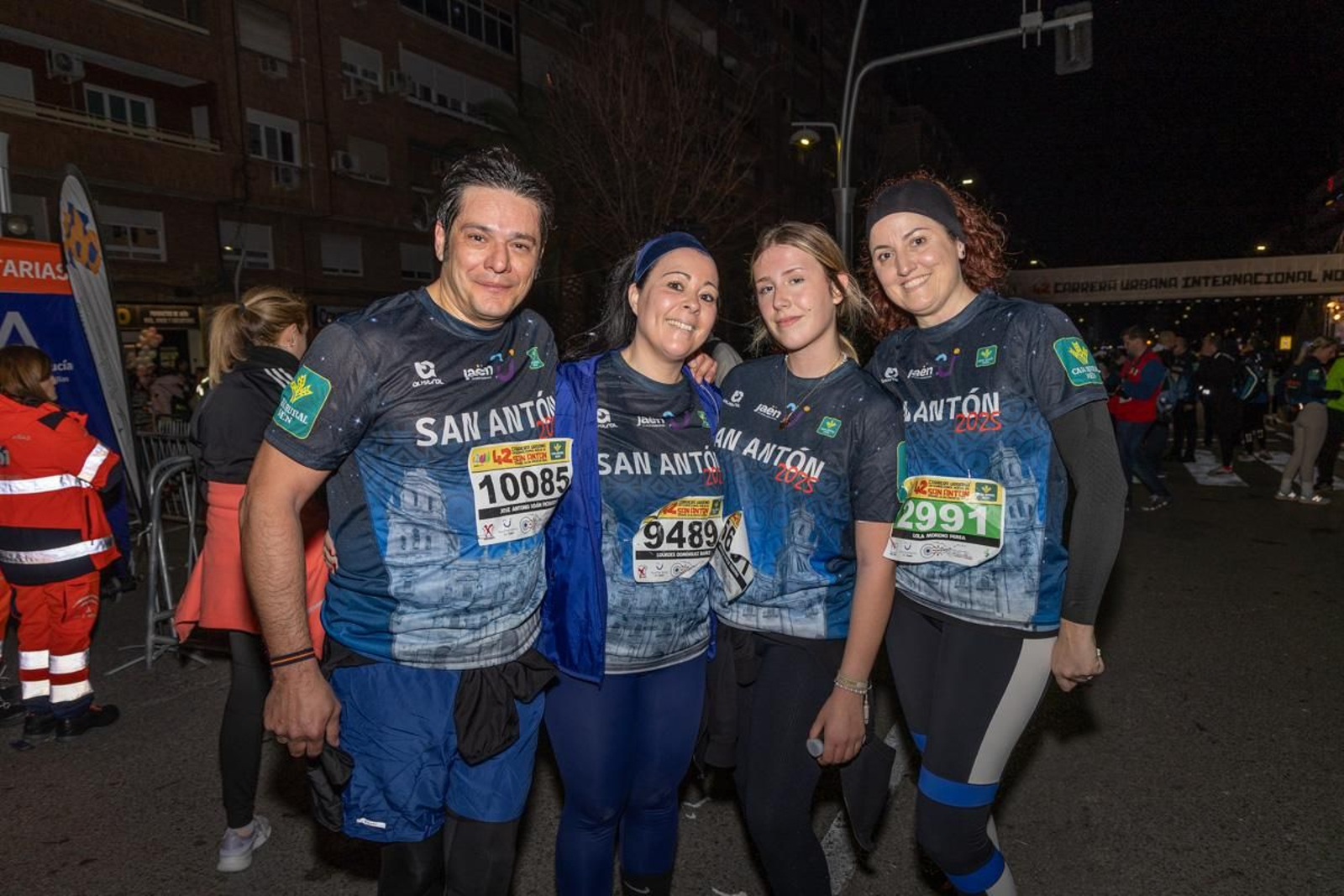 En imágenes: búscate en tu llegada a meta de la Carrera de San Antón 2025 (8)