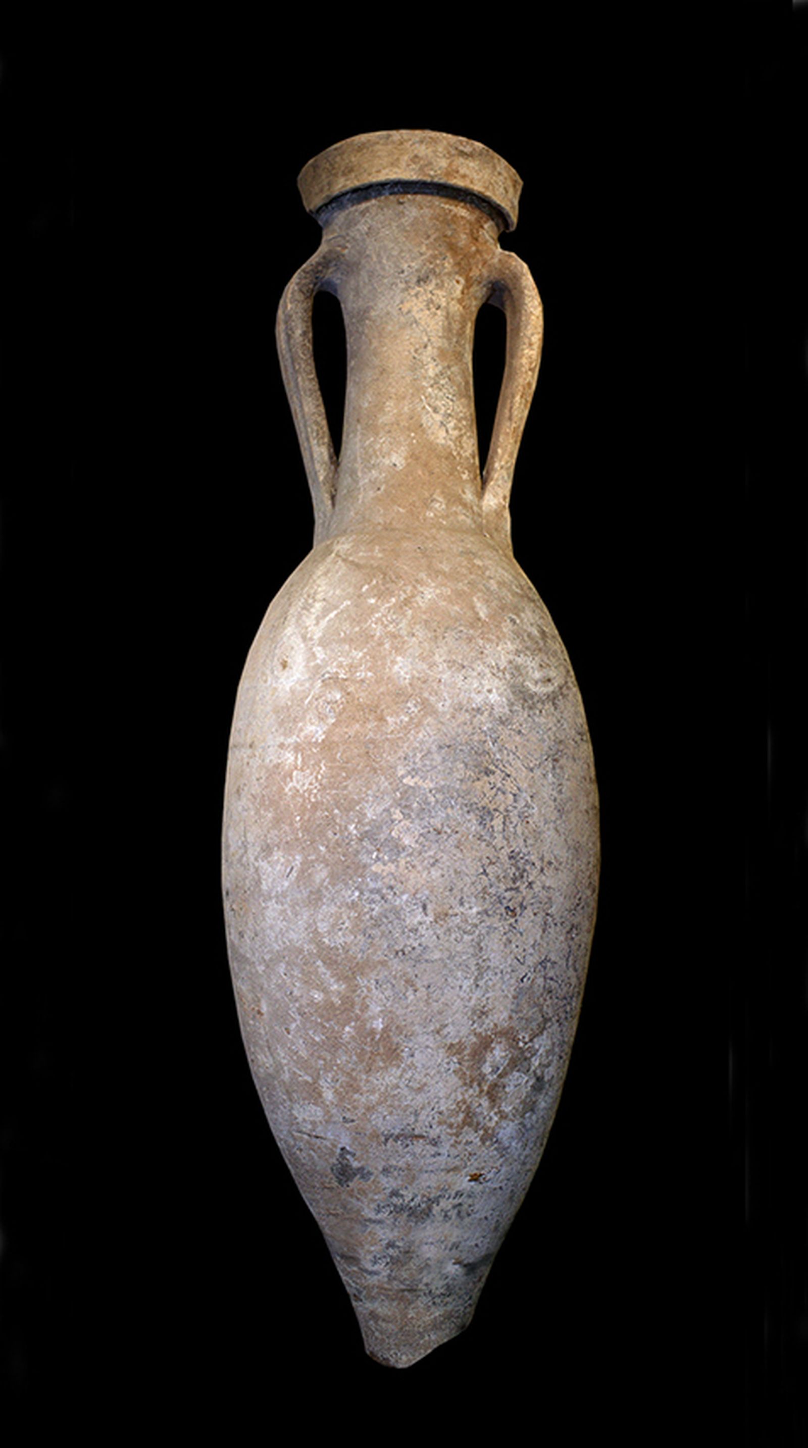 Ánfora salsaria del siglo I después de Cristo fabricada en el alfar de El Rinconcillo.