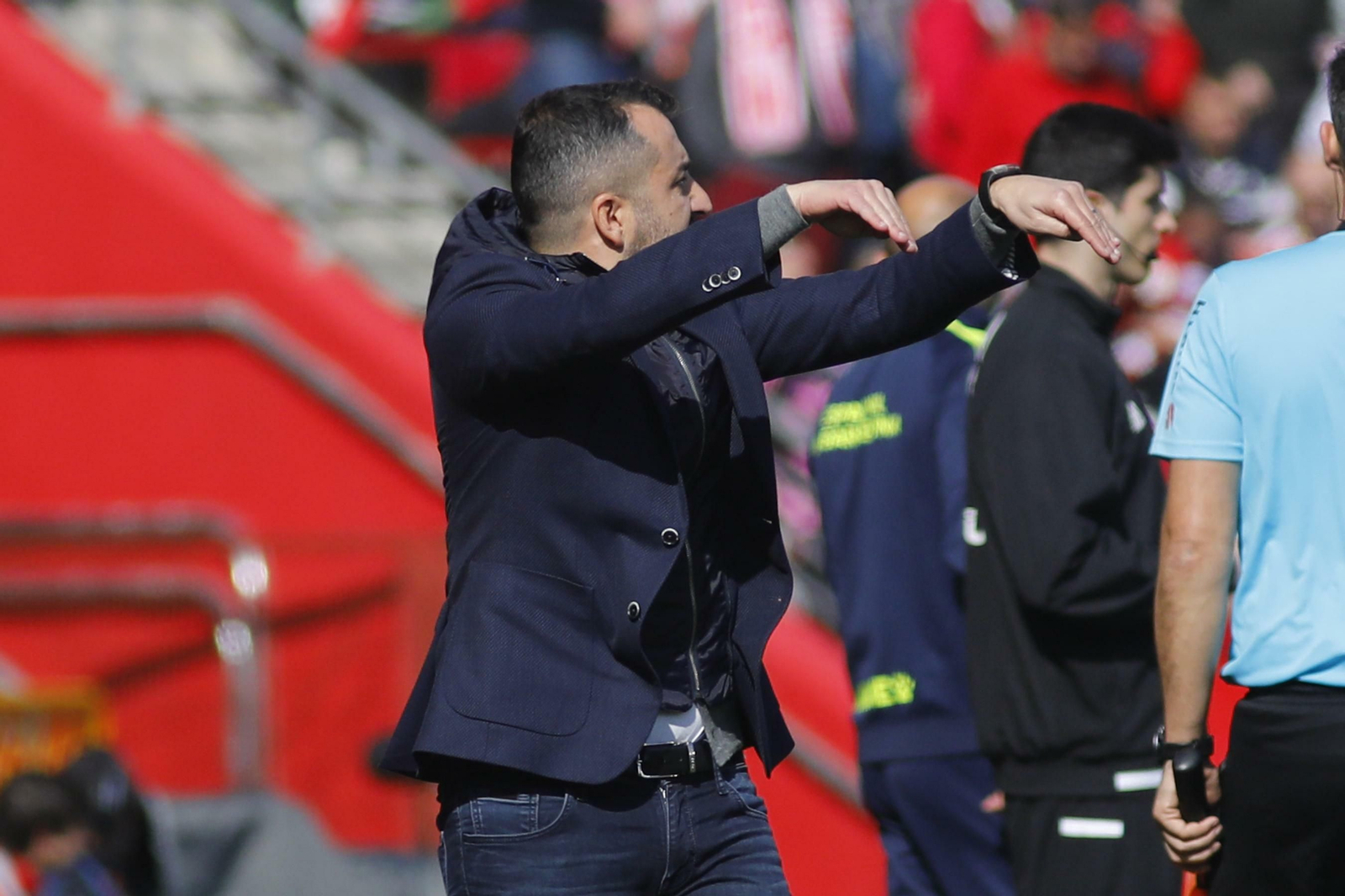 Diego gesticula durante el partido ante el Espanyol