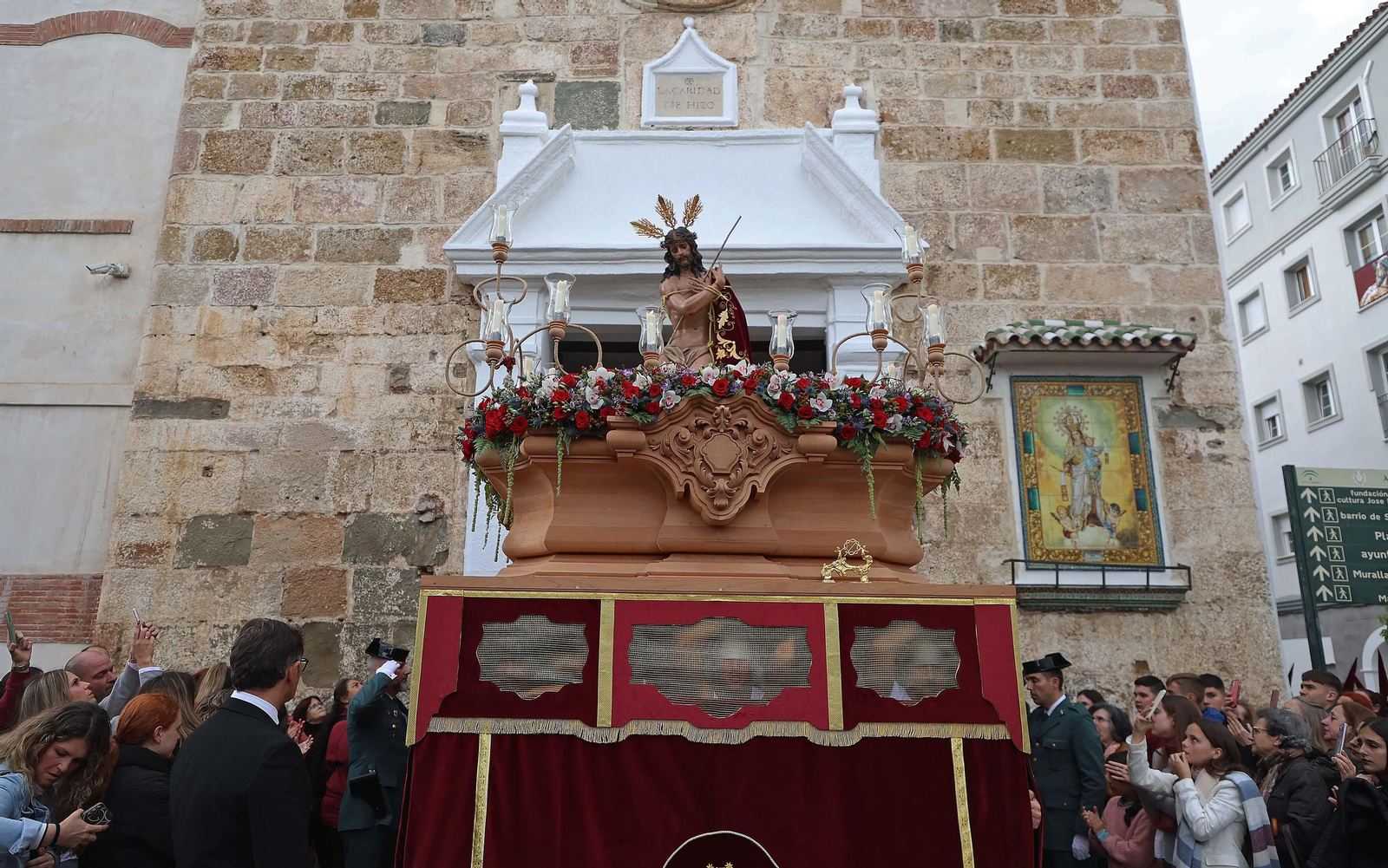 Fotos del Lunes Santo en Algeciras: Coronado de Espinas y La Columna