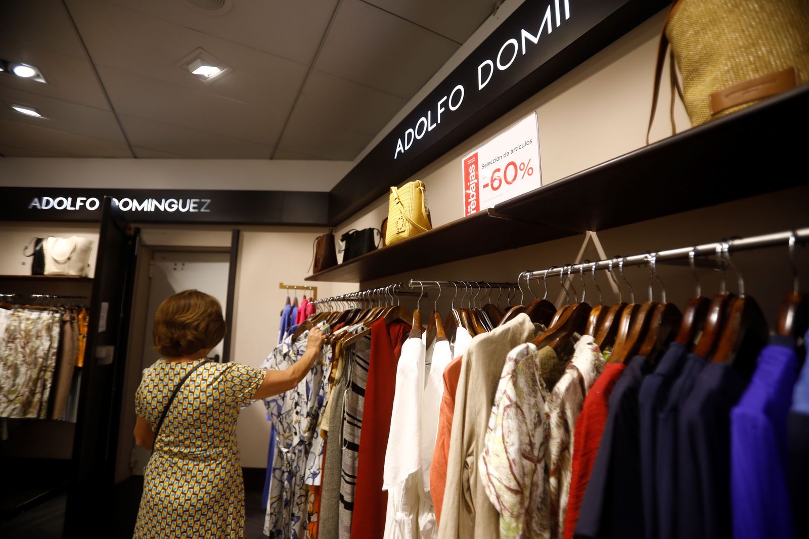 Arrancan las rebajas de verano en Córdoba, en imágenes