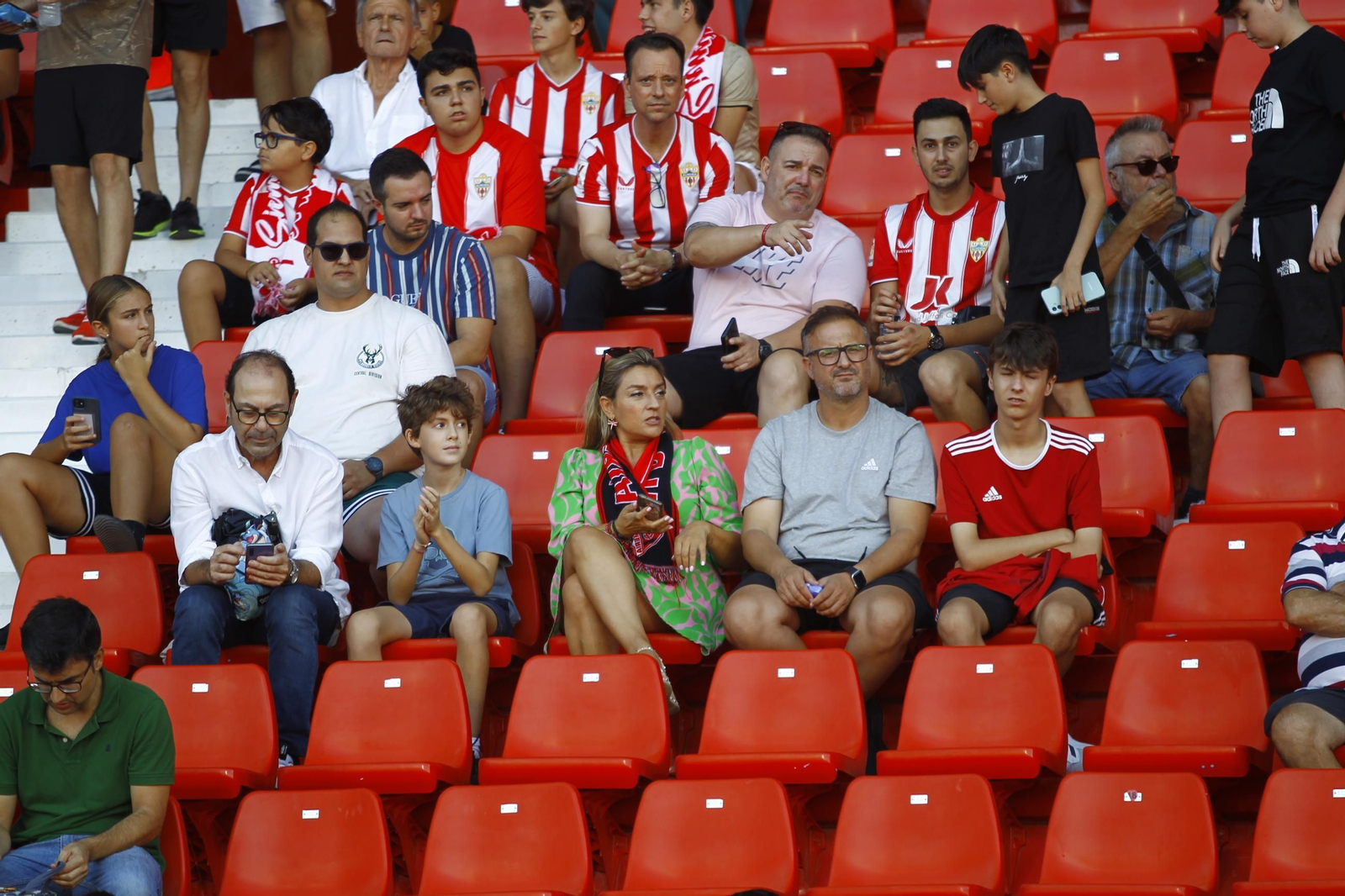 Búscate en el partido U.D. Almería-Real Burgos
