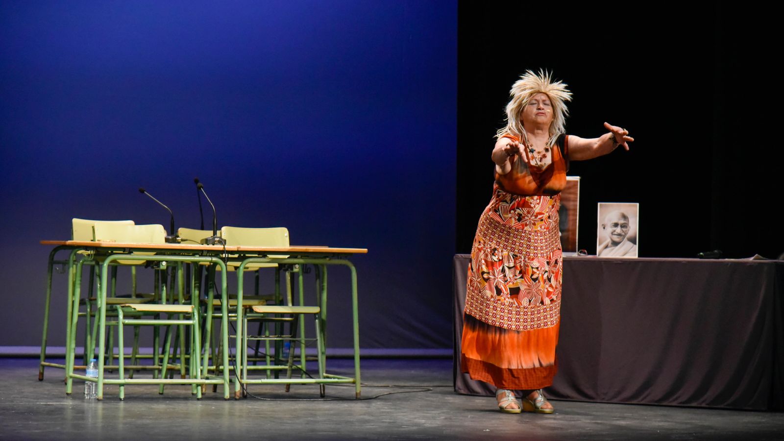 Las fotos de Generación EGB en La Línea a cargo de Las Chicas de Oro de Canonja