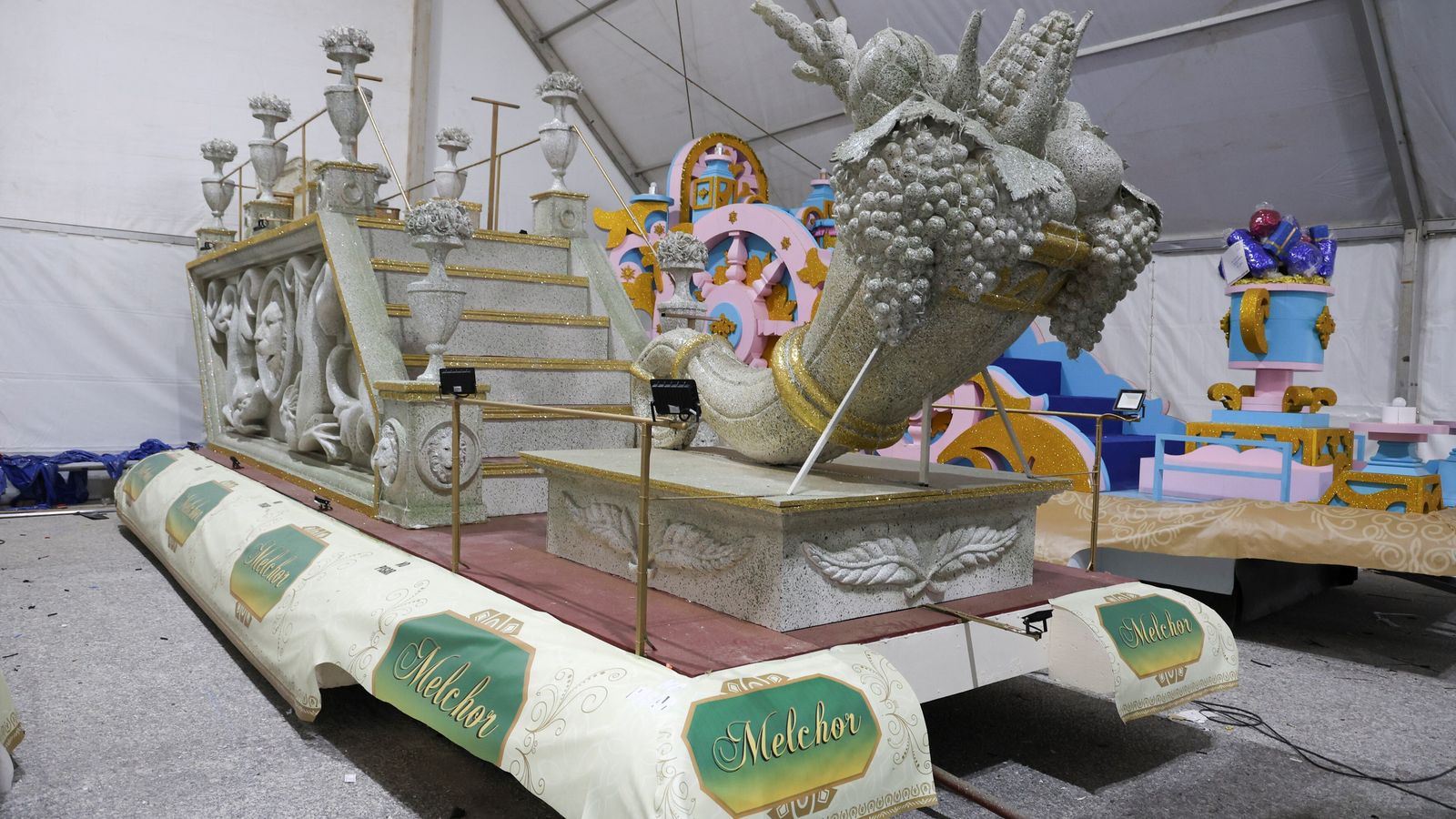 La carroza de Melchor de la cabalgata de Reyes de Málaga.