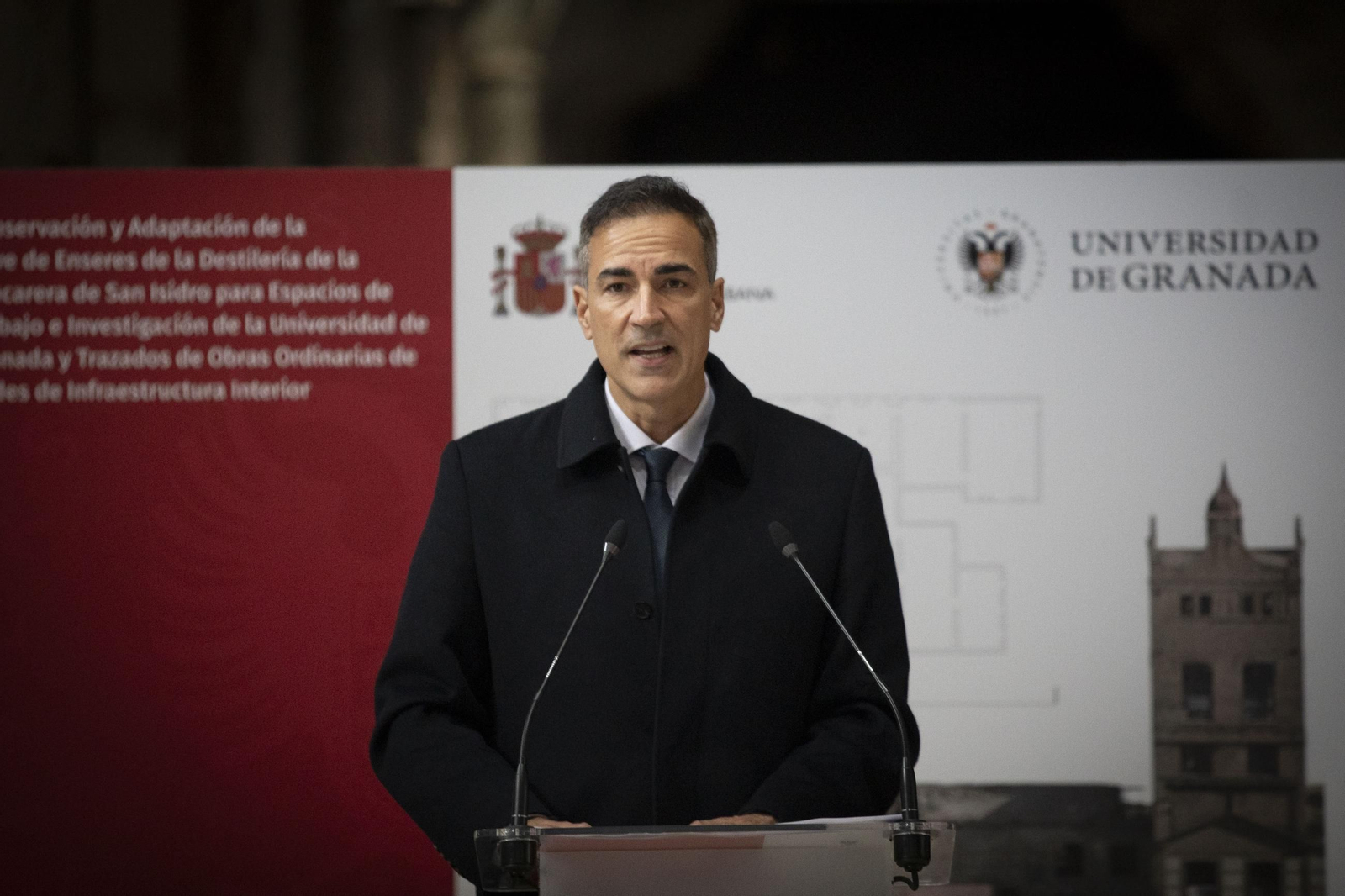 Fotos: en el interior del futuro complejo de la Universidad de Granada en la Azucarera de San Isidro