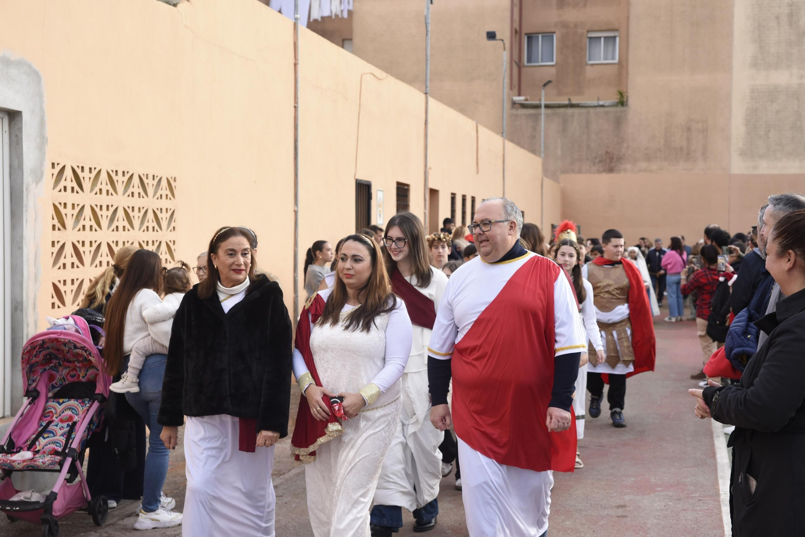 Fotos del belén viviente del Colegio Salesianos de La Línea