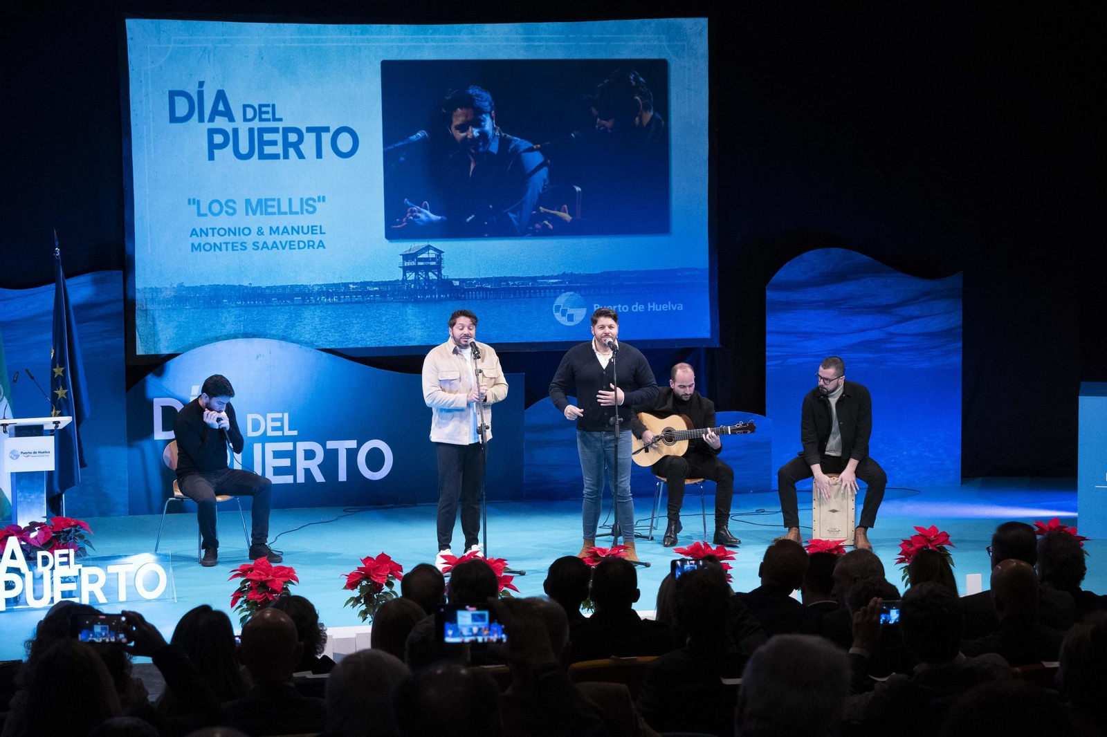 Imágenes del acto de celebración del Día del Puerto, en Huelva