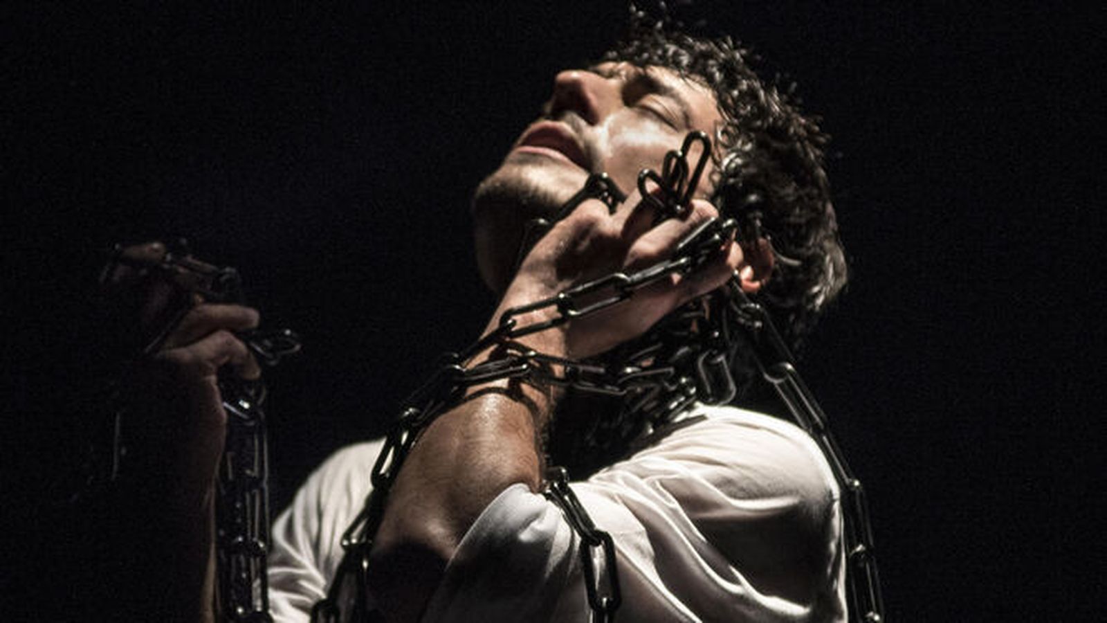 El bailaor Jesús Carmona (Barcelona, 1985) en 'El salto'.