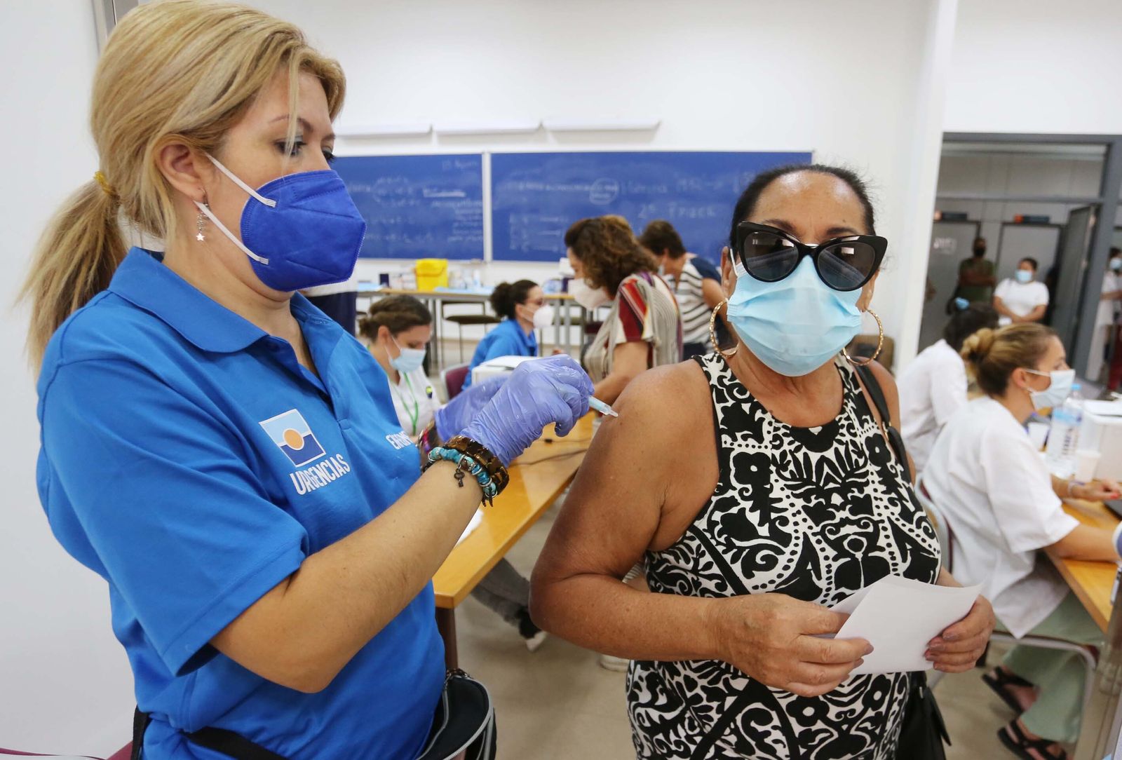 Nuevas vacunaciones masivas en el campus de la UCA en Jerez