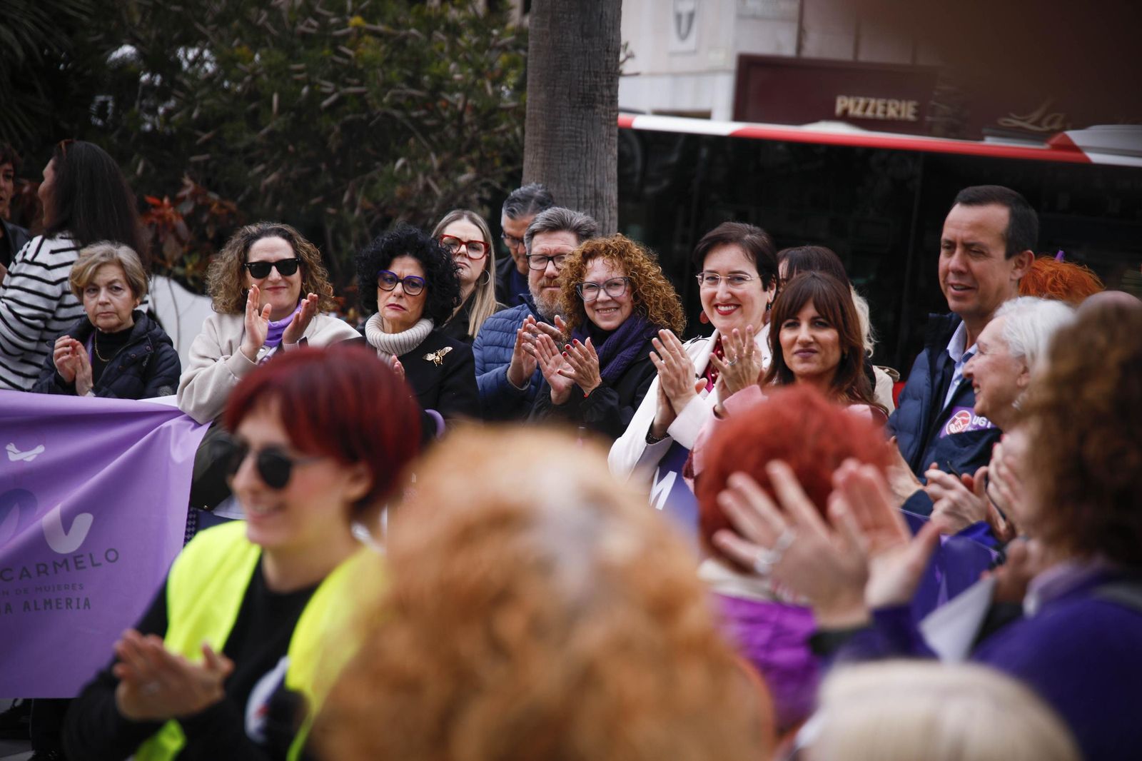 Las imágenes de la manifestación realizada por la Plataforma de Acción Feminista en Almería