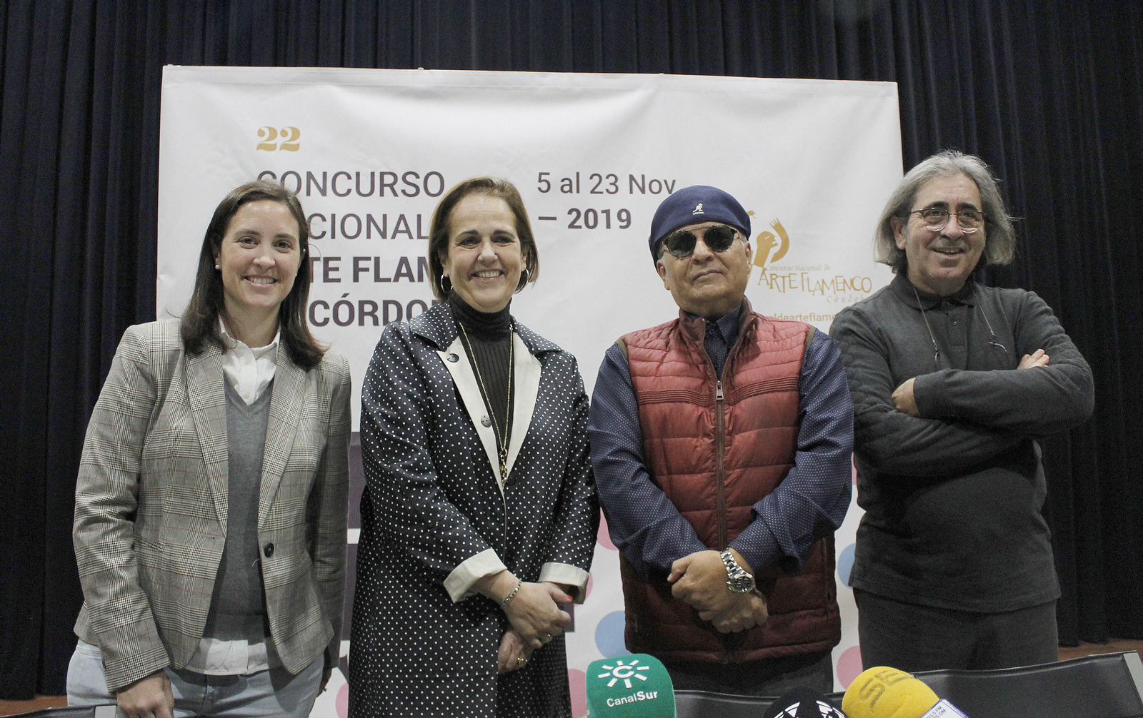 Casanueva, Torrent, El Pele y Évora, en la presentación del espectáculo.