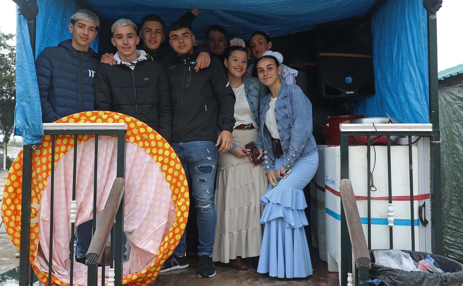 Búscate en las fotos del sábado en la romería de Los Barrios