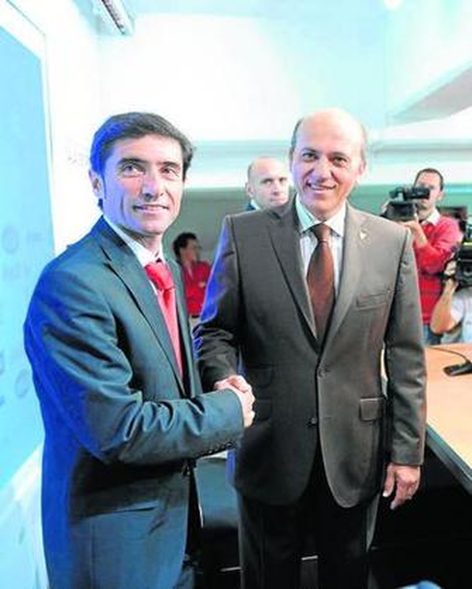 Marcelino y José María del Nido, el día de la presentación.