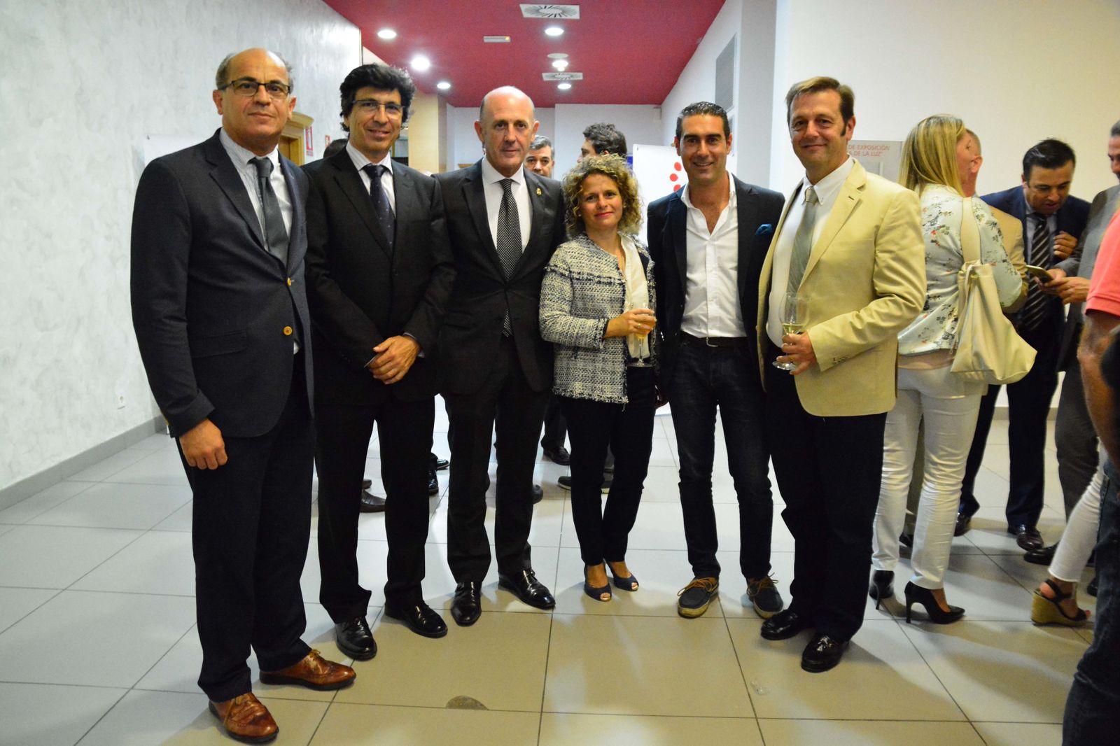 Las imágenes del ministro Alfonso Dastis en el Foro Joly