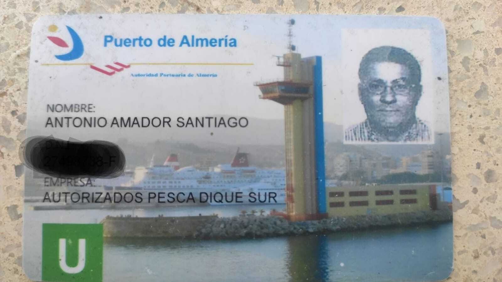 Permiso del que  disponían los vecinos para entrar al Puerto.