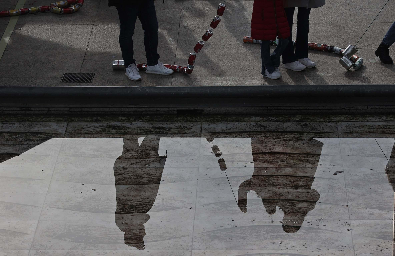 Búscate en las fotos del Arrastre de Latas 2025 en Algeciras