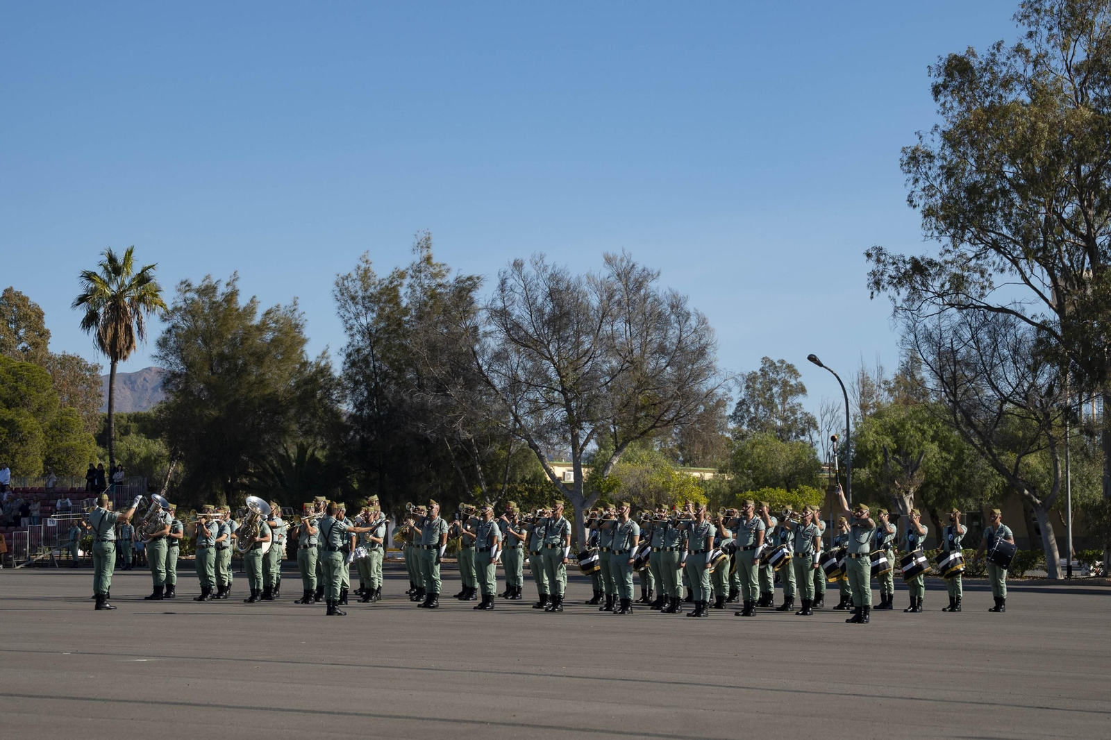 Así conmemora el día de la Inmaculada Concepción la Brigada de la Legión en Almería y despide al contingente que parte a Eslovaquia