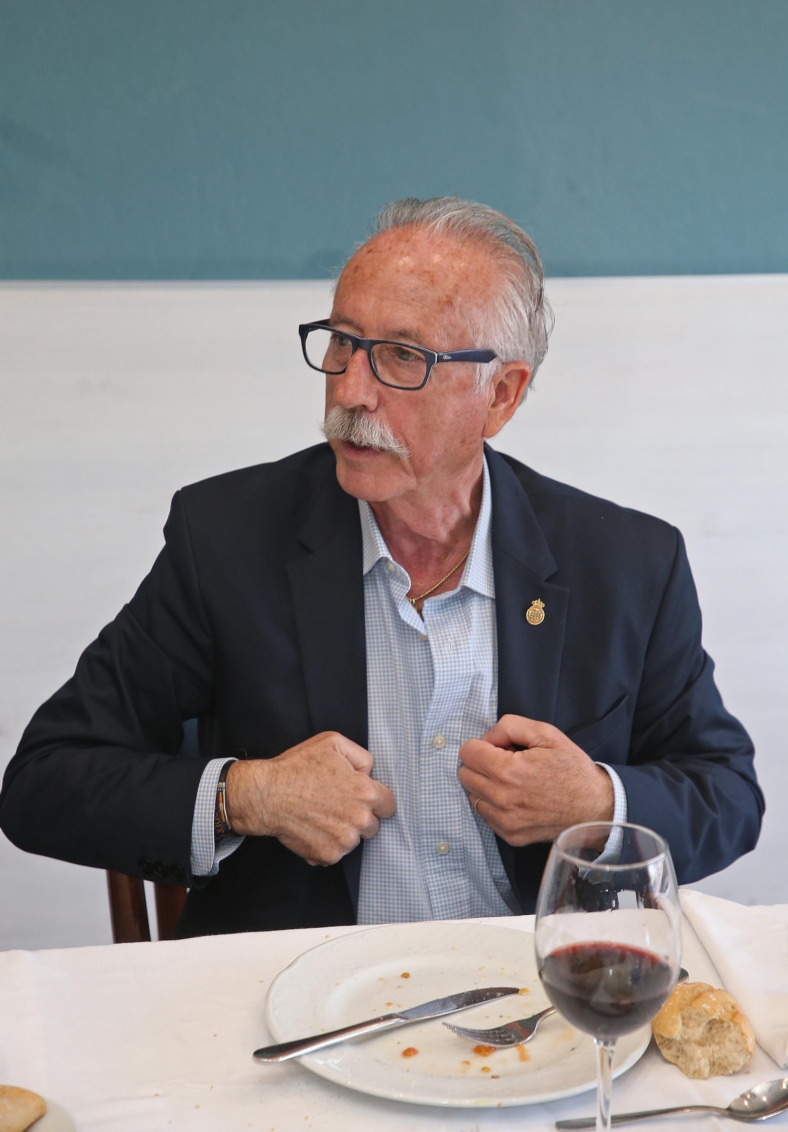 Fotos de la tertulia cofrade de Europa Sur en La Línea 2023