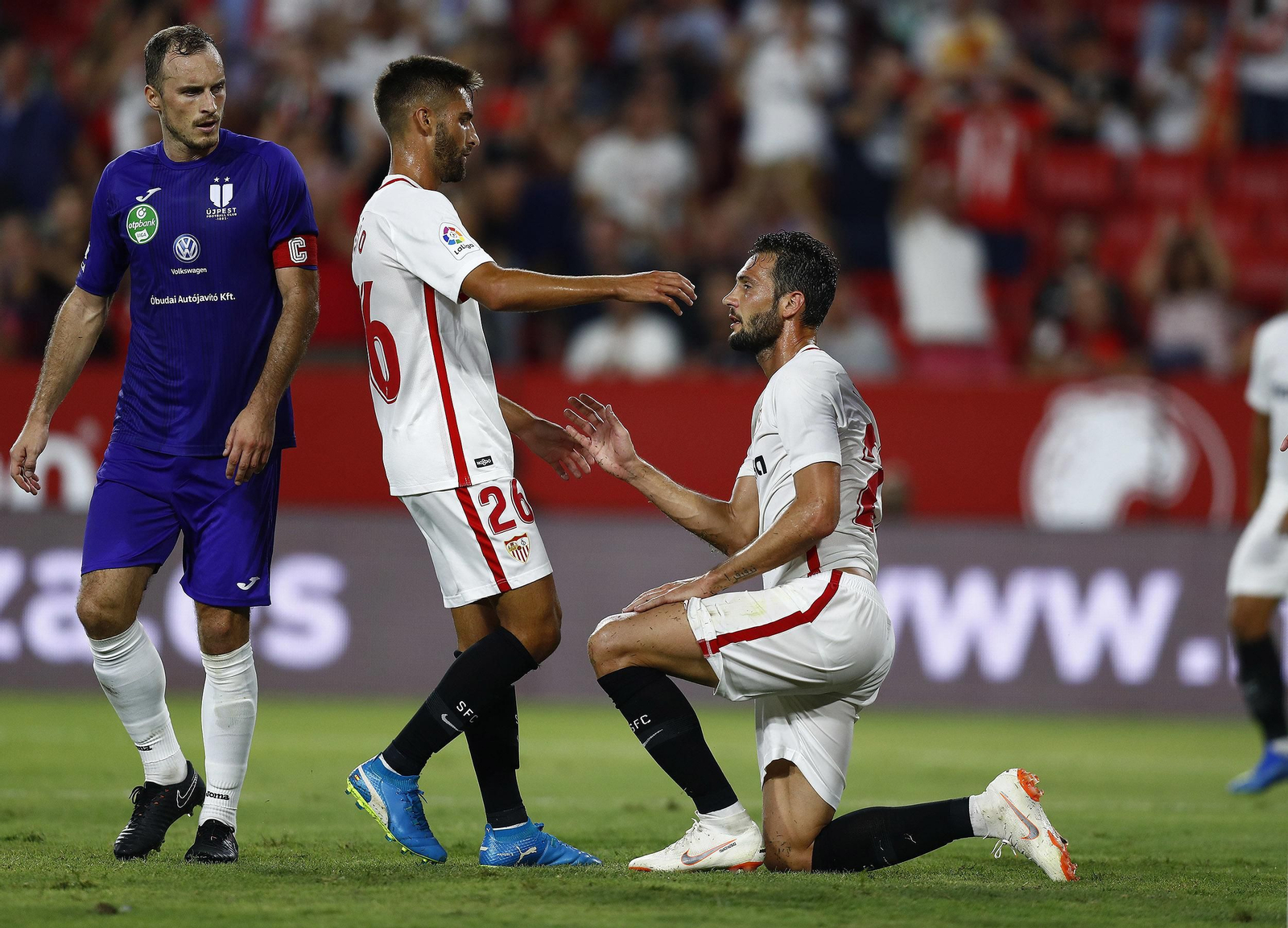 Las imágenes del Sevilla-Újpest