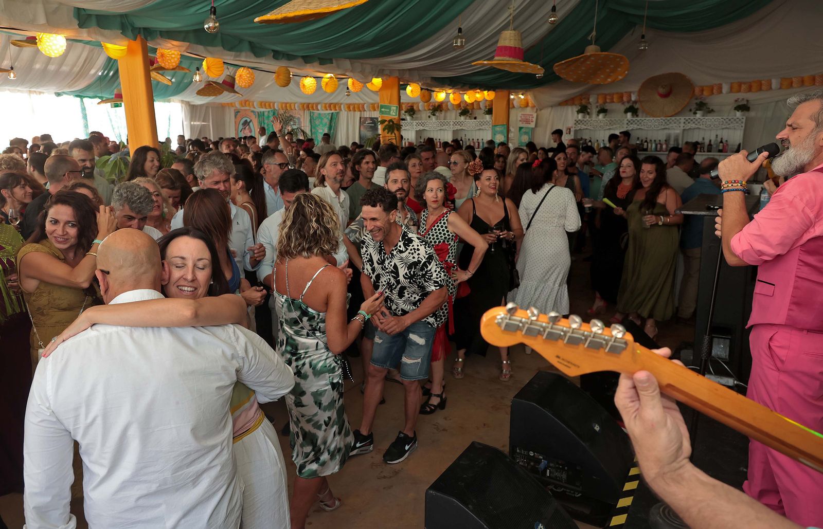 Búscate en las fotos del lunes en la Feria de Algeciras