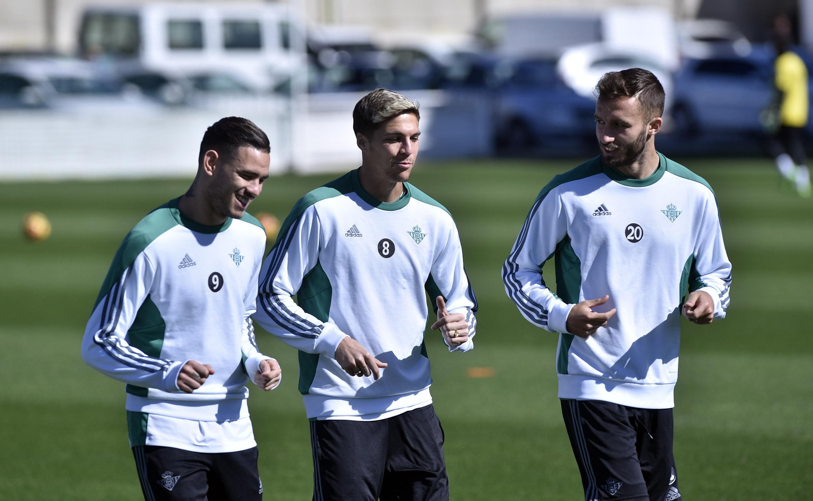 Sanabria, Jonas Martin y Pezzella, ayer en la sesión.