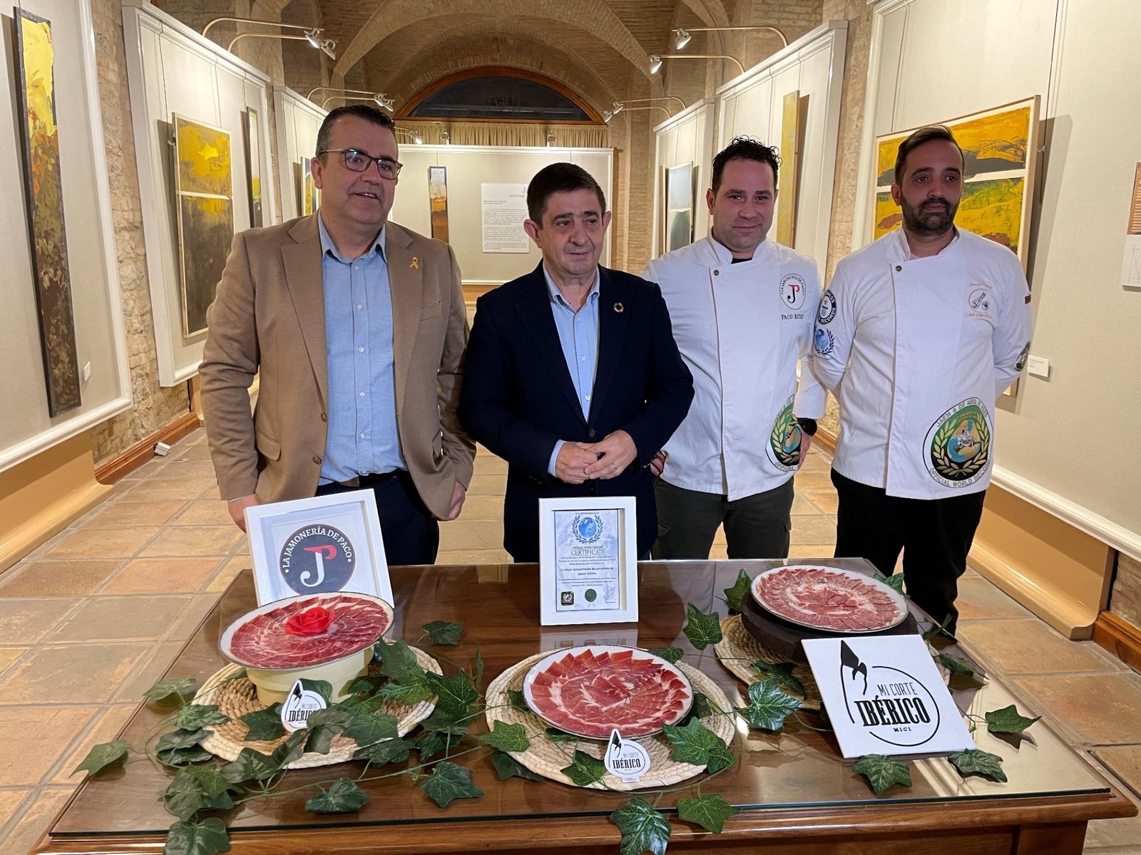 Presentación de la cita jamonera.