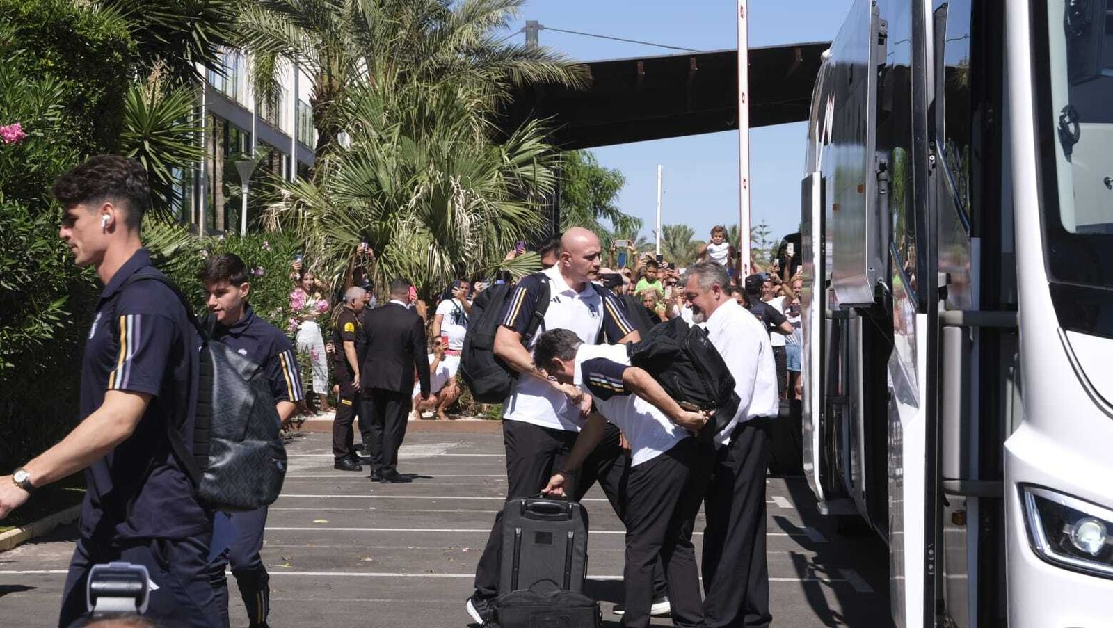 La llegada del Real Madrid a Almería en imágenes