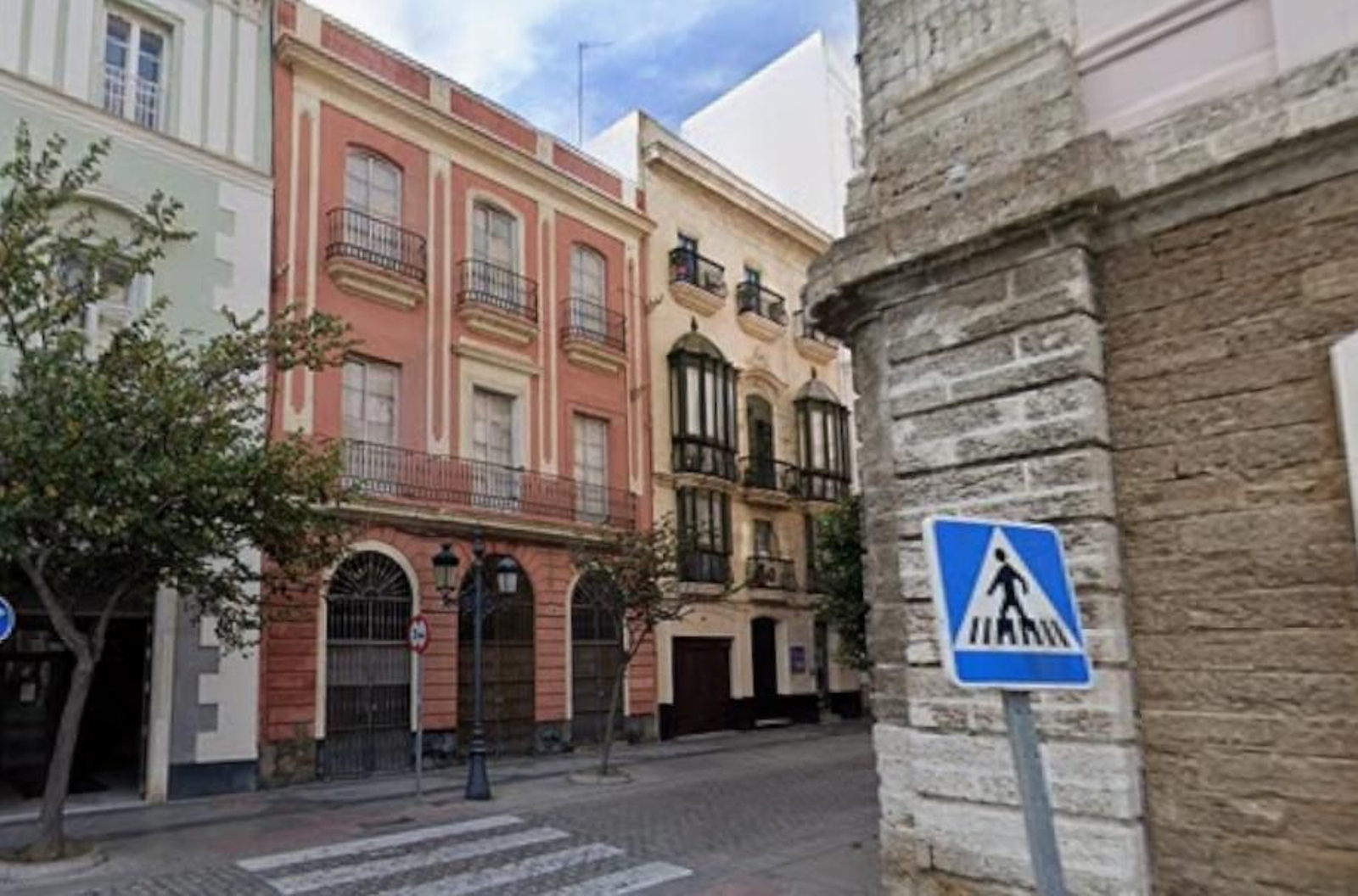Finca en venta en la Avenida Cuatro de Diciembre de 1977.