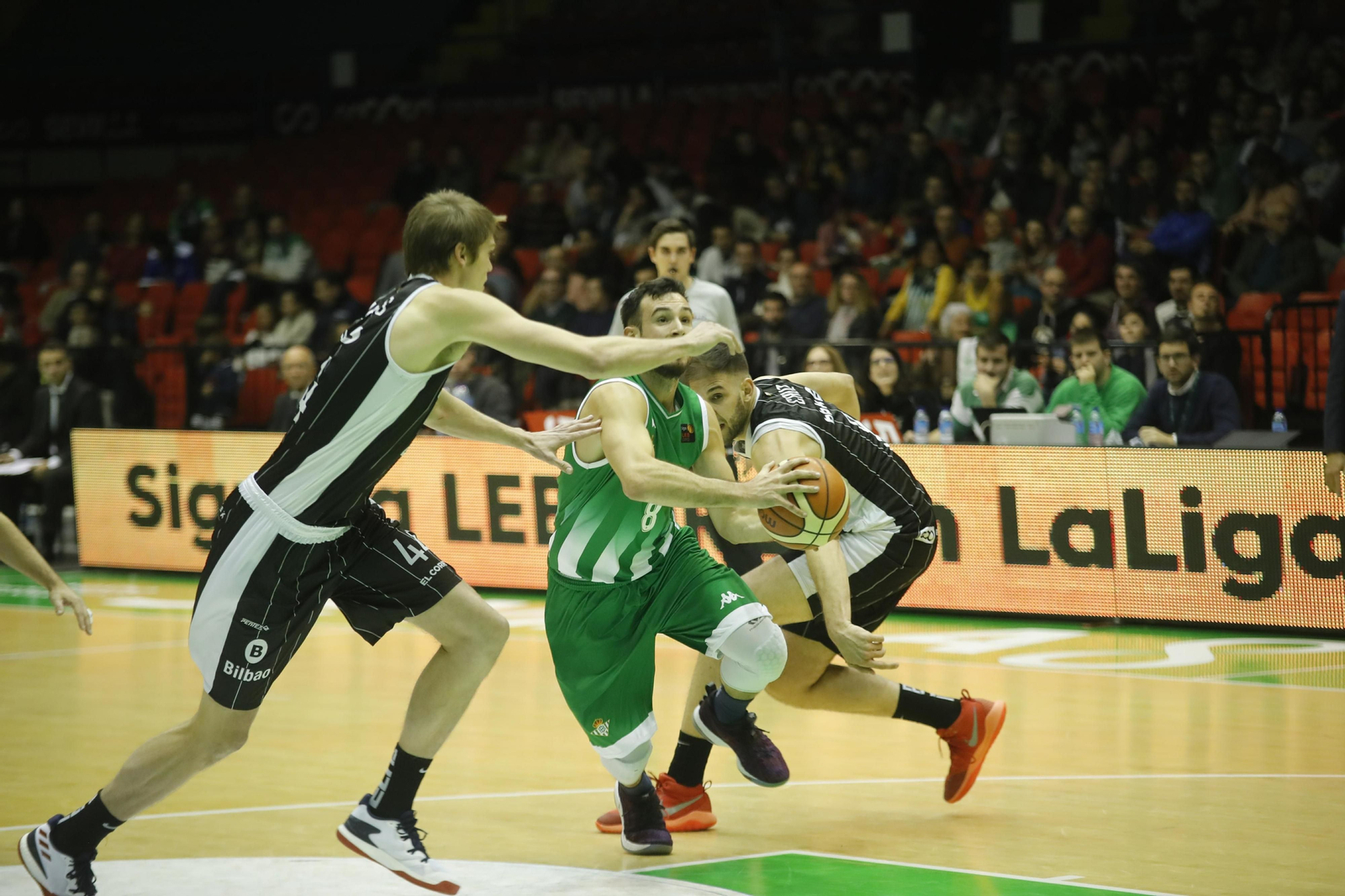 Las imágenes del Betis Energía Plus-Bilbao
