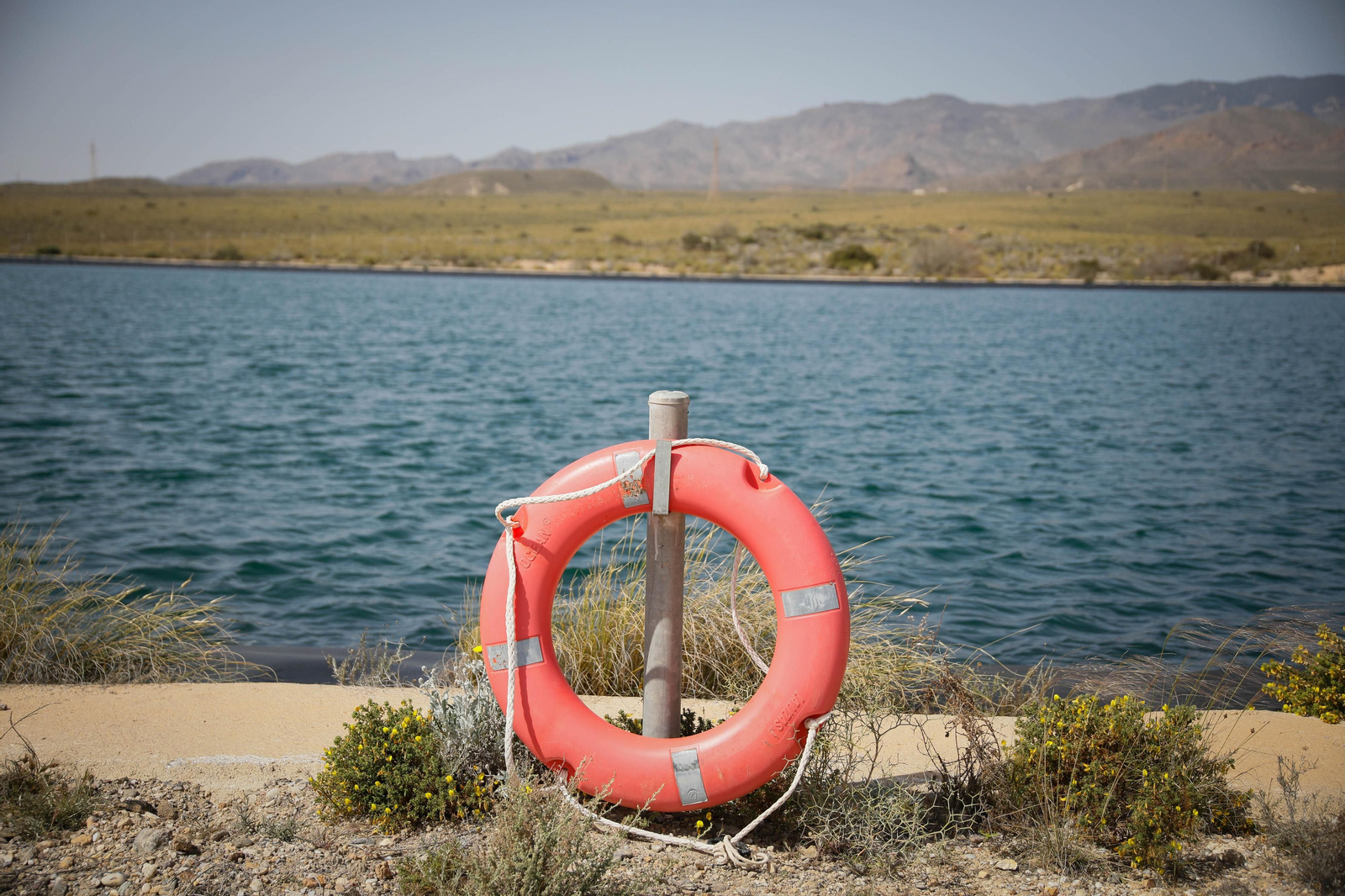CUCN visita la desaladora de Carboneras y las balsas de Níjar