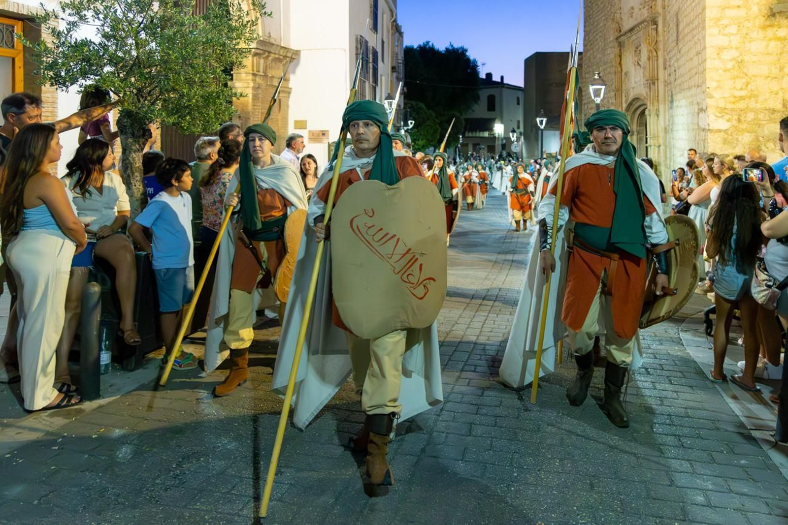 Exhibición de Bailes Medievales y Pasacalles del Lagarto de la Magdalena