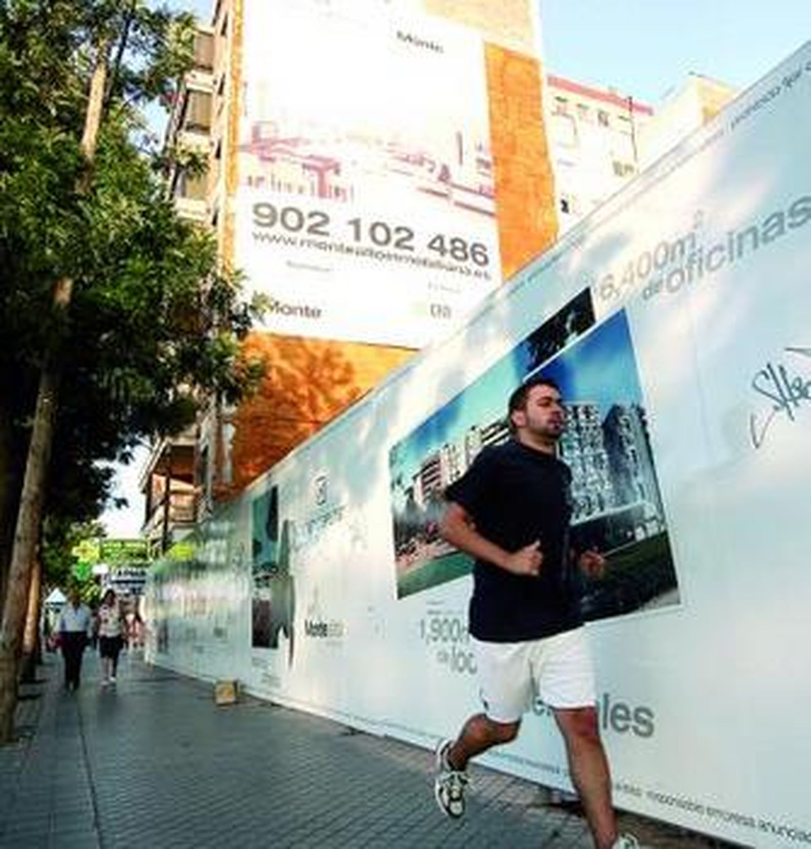 Solar en el que se levantará el nuevo hotel Gran Capitán.