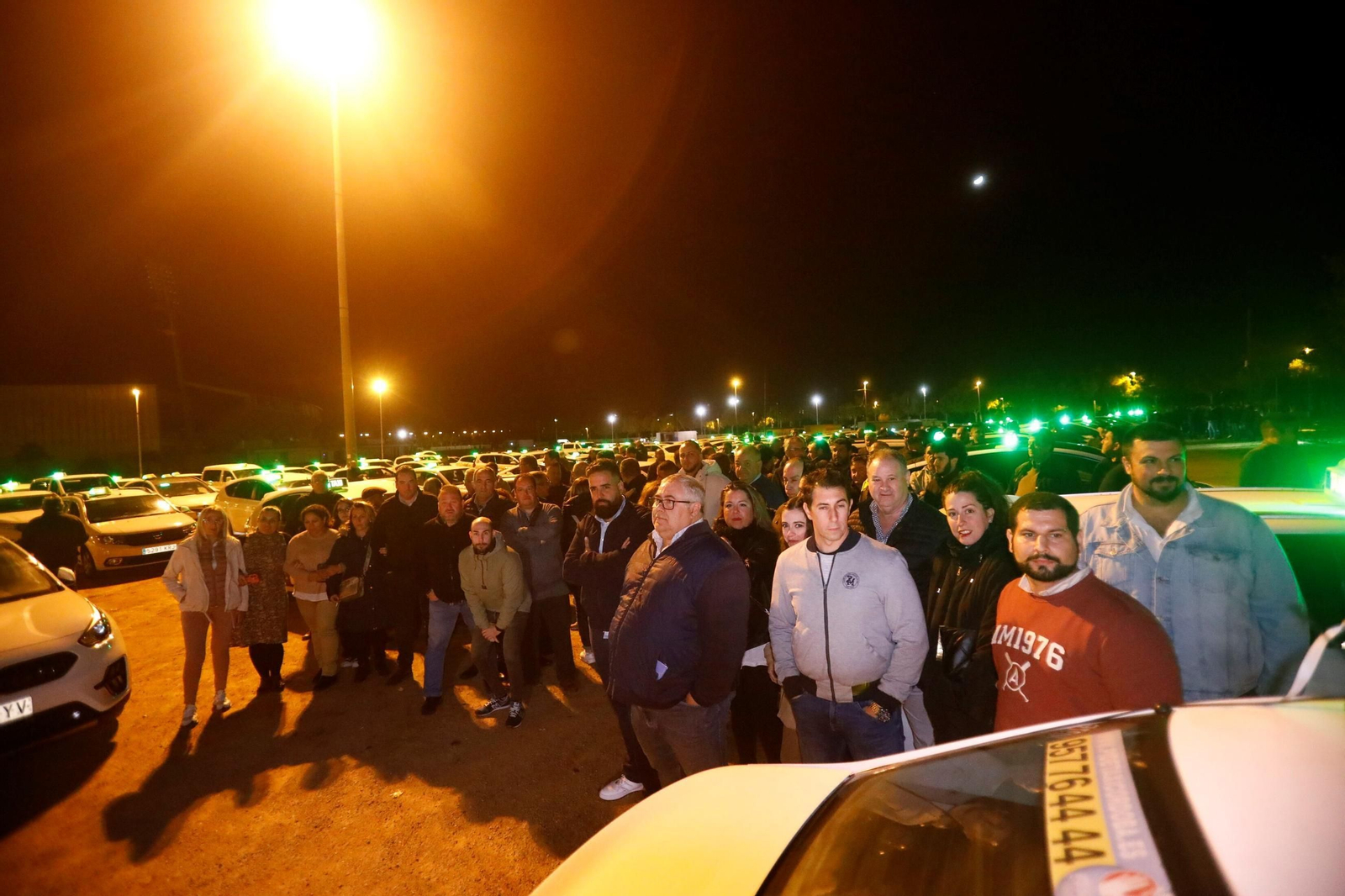 La protesta de los taxistas cordobeses contra las agresiones, en imágenes
