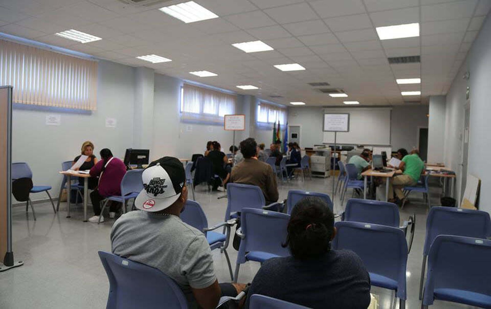 El Ayuntamiento de Rota convoca una nueva bolsa de trabajo de “emergencia social”.