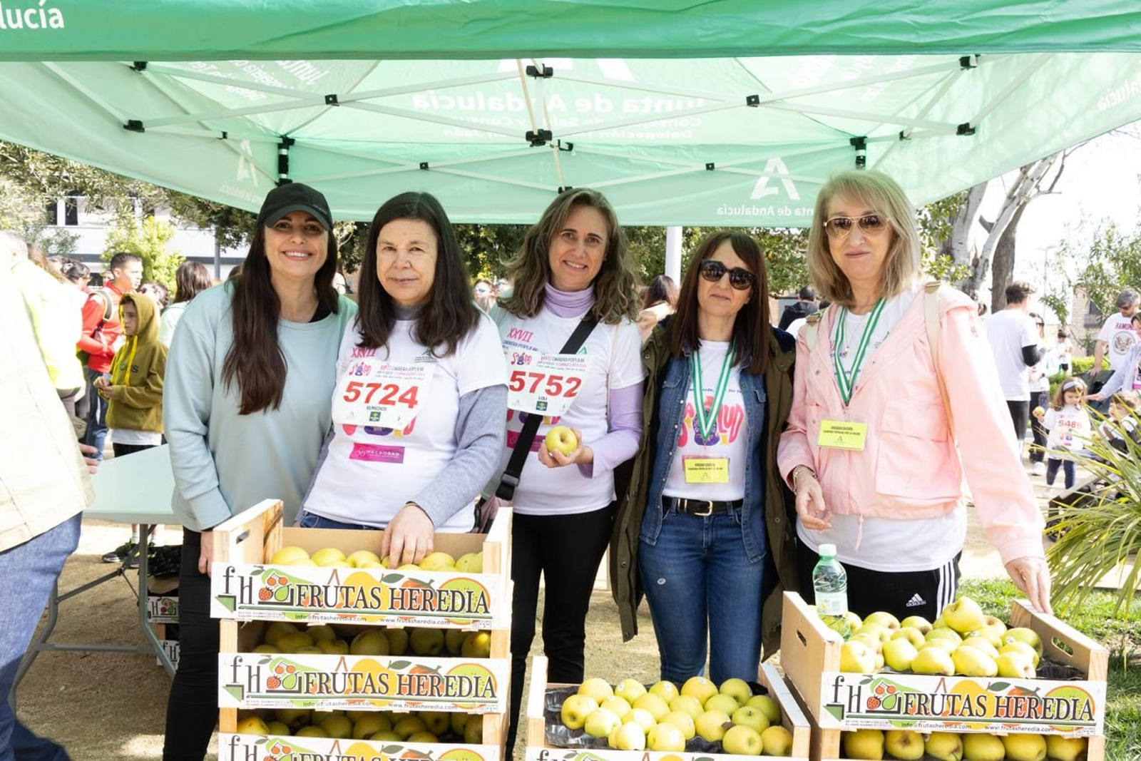 Más de 2.100 participantes corren  para promover la salud en Jaén, en imágenes (2)