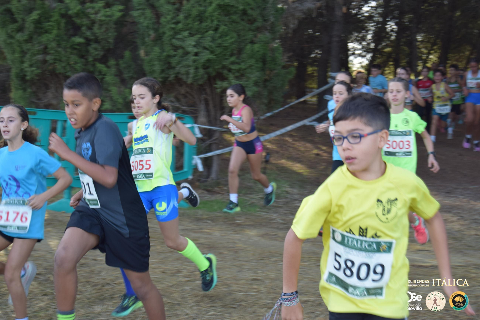 Búscate en las fotos del Cross de Itálica 2025 | 8