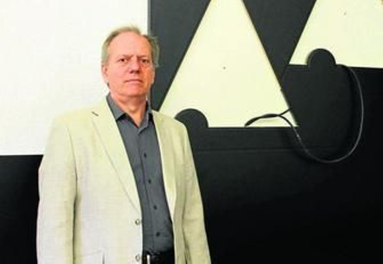 El director de la Escuela de Arte de Almería, Juan Ramón Muley.