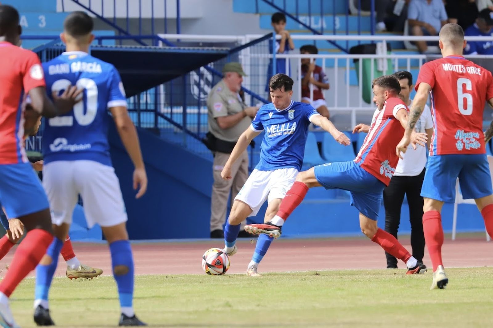 Las fotos de la victoria del Algeciras en Melilla