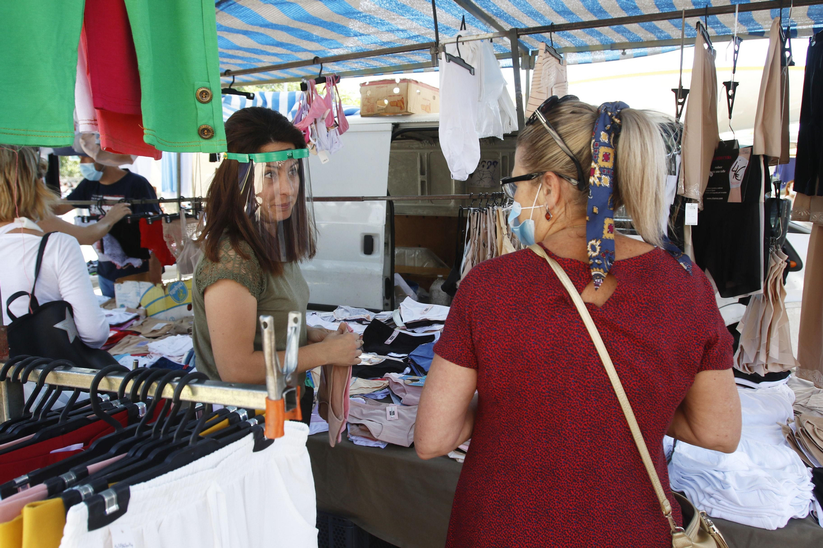 Mercadillo en la "nueva normalidad".