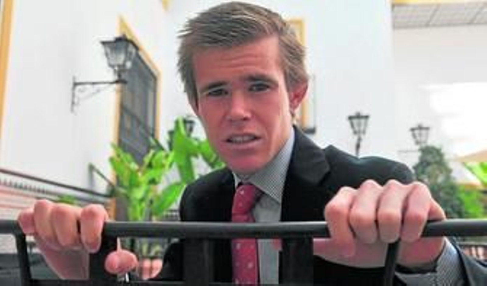 El diestro sevillano Javier Jiménez, que ha toreado cuatro corridas este año, afronta con ilusión un importante reto en la plaza de Las Ventas.