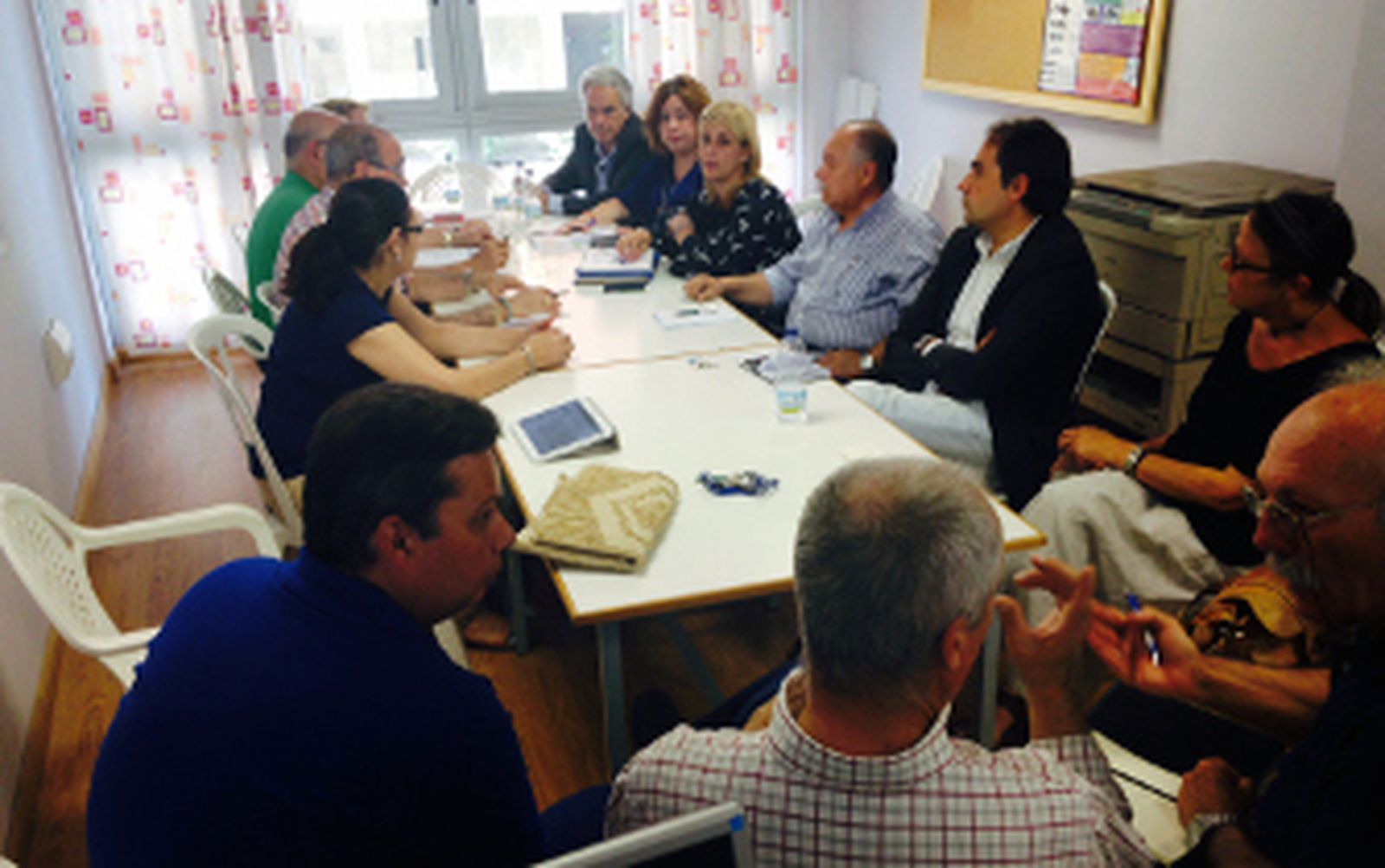 Días de reuniones y promesas