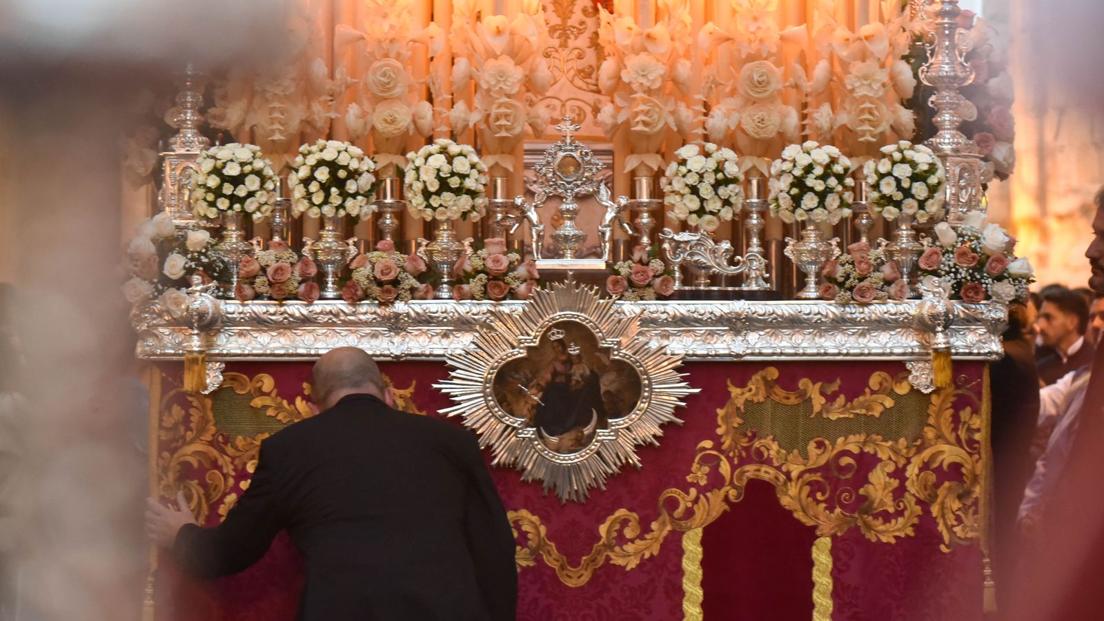 Fotos del Lunes santo en Tarifa: Nuestro Padre Jesús en la Oración en el Huerto y Nuestra Madre de Dios y del Rosario