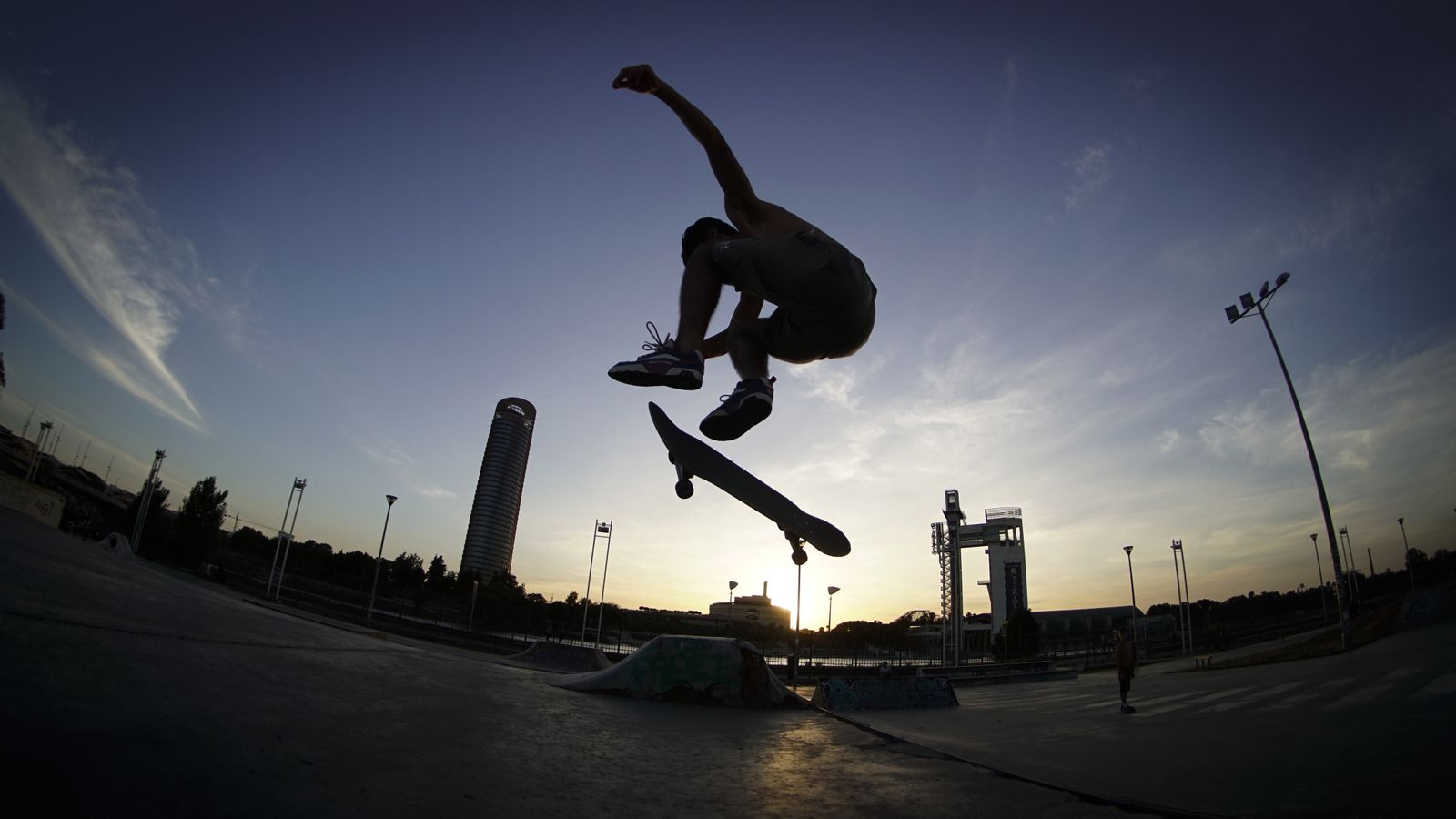 Agosto en Sevilla: el skatepark de Plaza de Armas