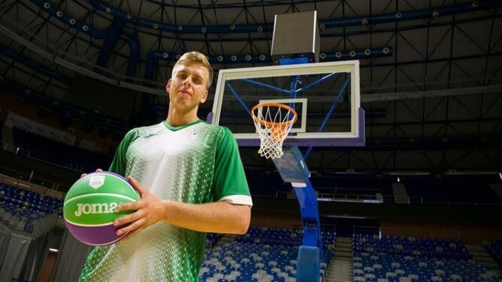 Volodymyr Gerun, en su presentación con el Unicaja.