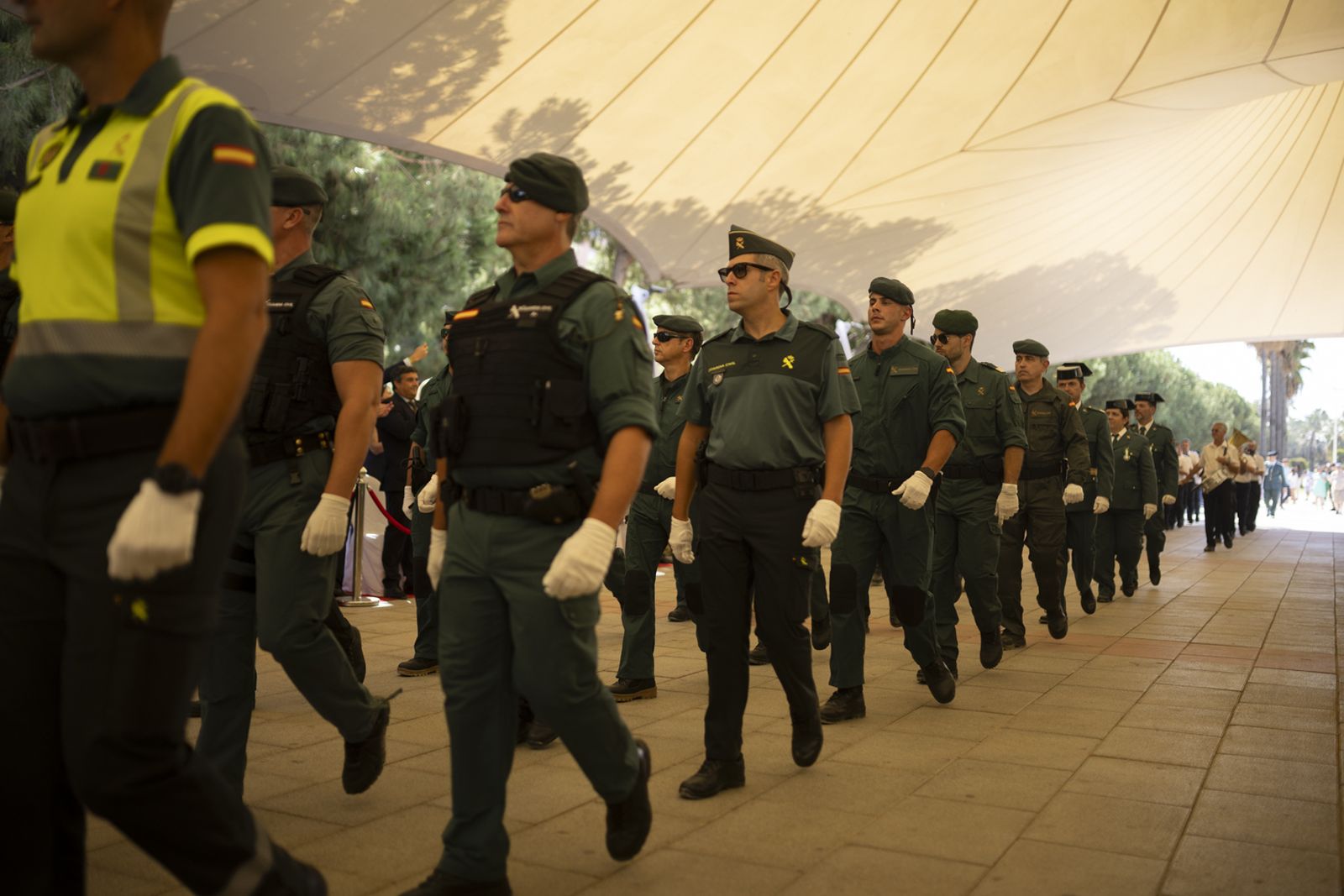 Imágenes de los actos de celebración de la festividad de la patrona de la Guardia Civil, la Virgen del Pilar.