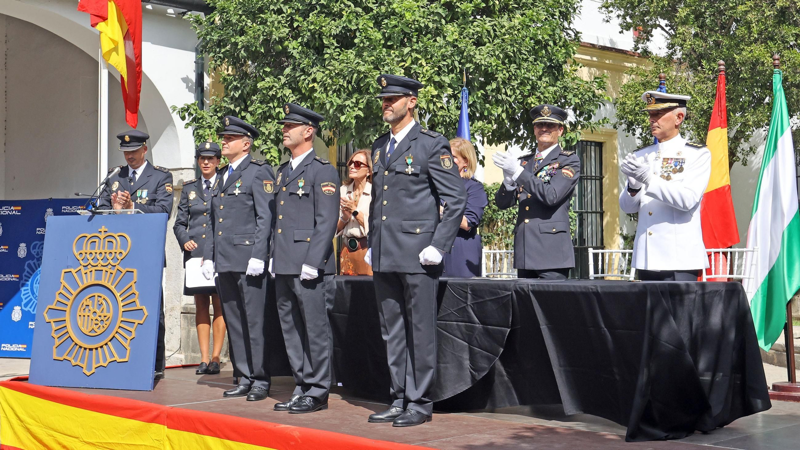 Imágenes del Día de la Policía Nacional en las Bodegas Fundador de Jerez