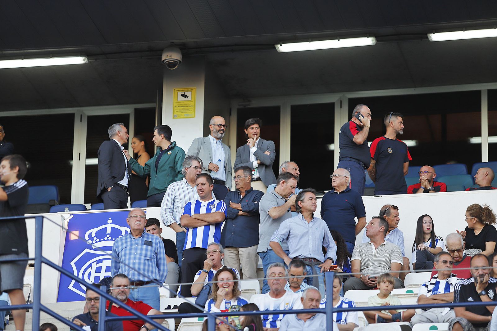 Imágenes del ambiente en el encuentro entre el Recreativo de Huelva y el CD Castellón