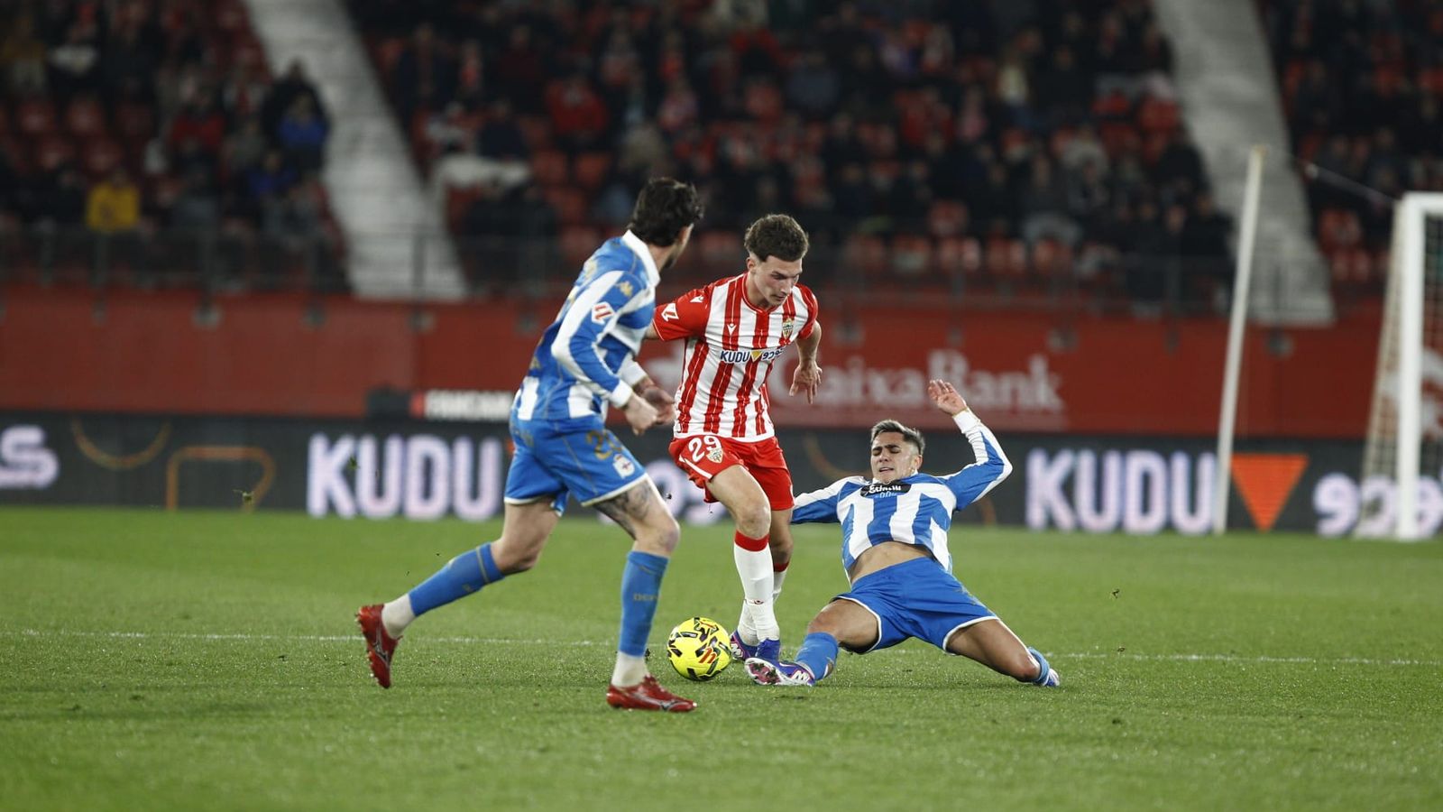 Dzodic volvió a formar el doble pivote con Baba