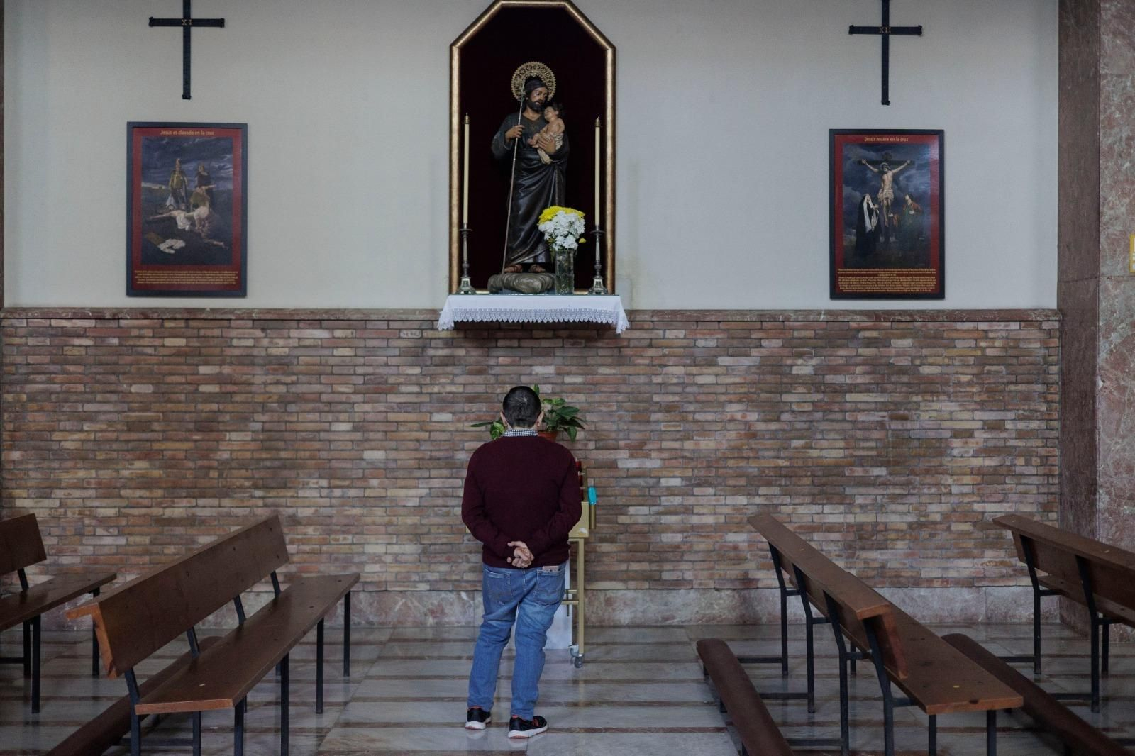 Imágenes de un Jueves Santo atípico en el Huerto de la Semana Santa de Cádiz 2023
