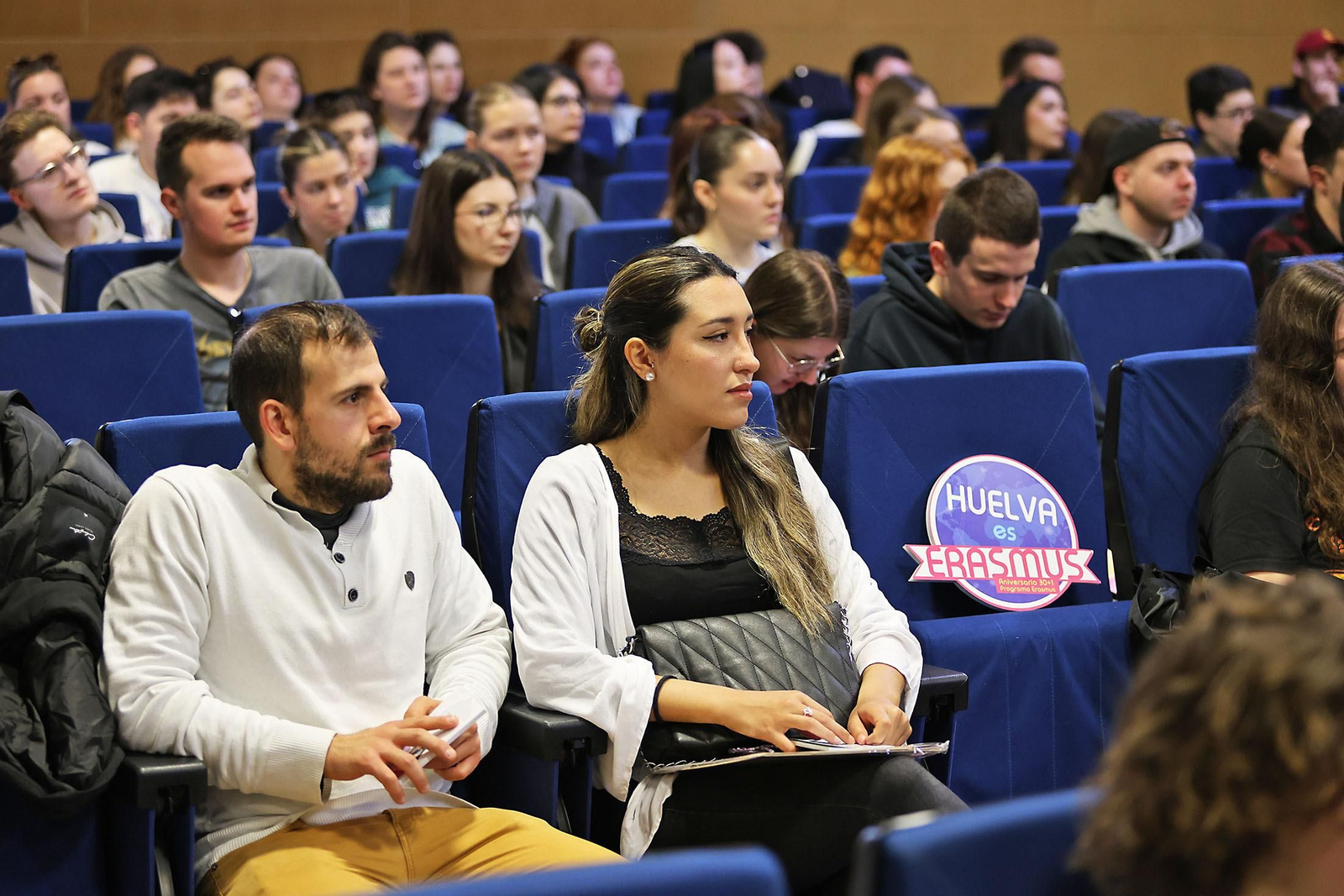 Imágenes de la Welcome Ceremony para dar la bienvenida al alumnado Erasmus que estudiará en la UHU